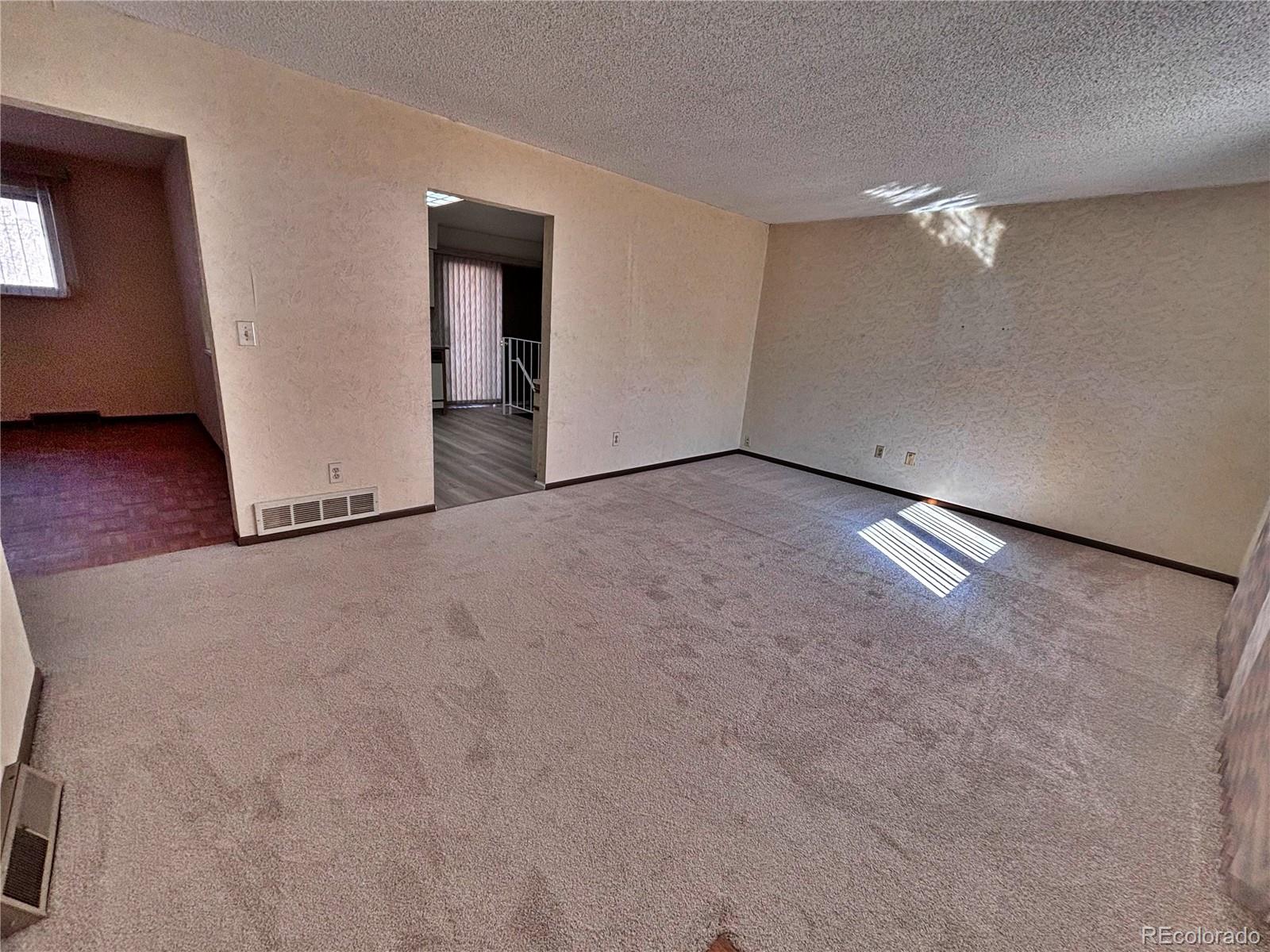 MLS Image #4 for 745  mobile street,aurora, Colorado