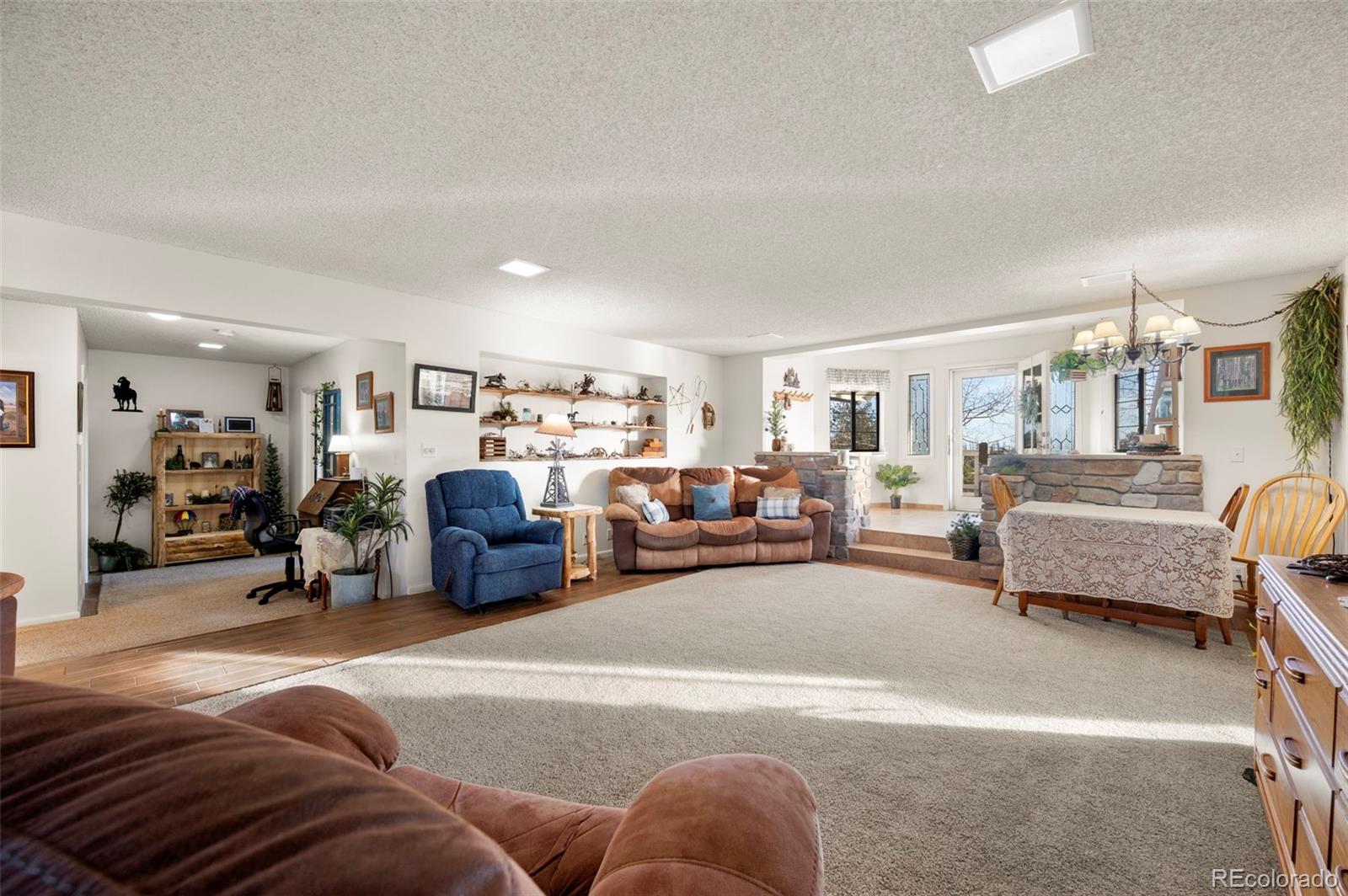 MLS Image #6 for 537  chapparal trail,florissant, Colorado