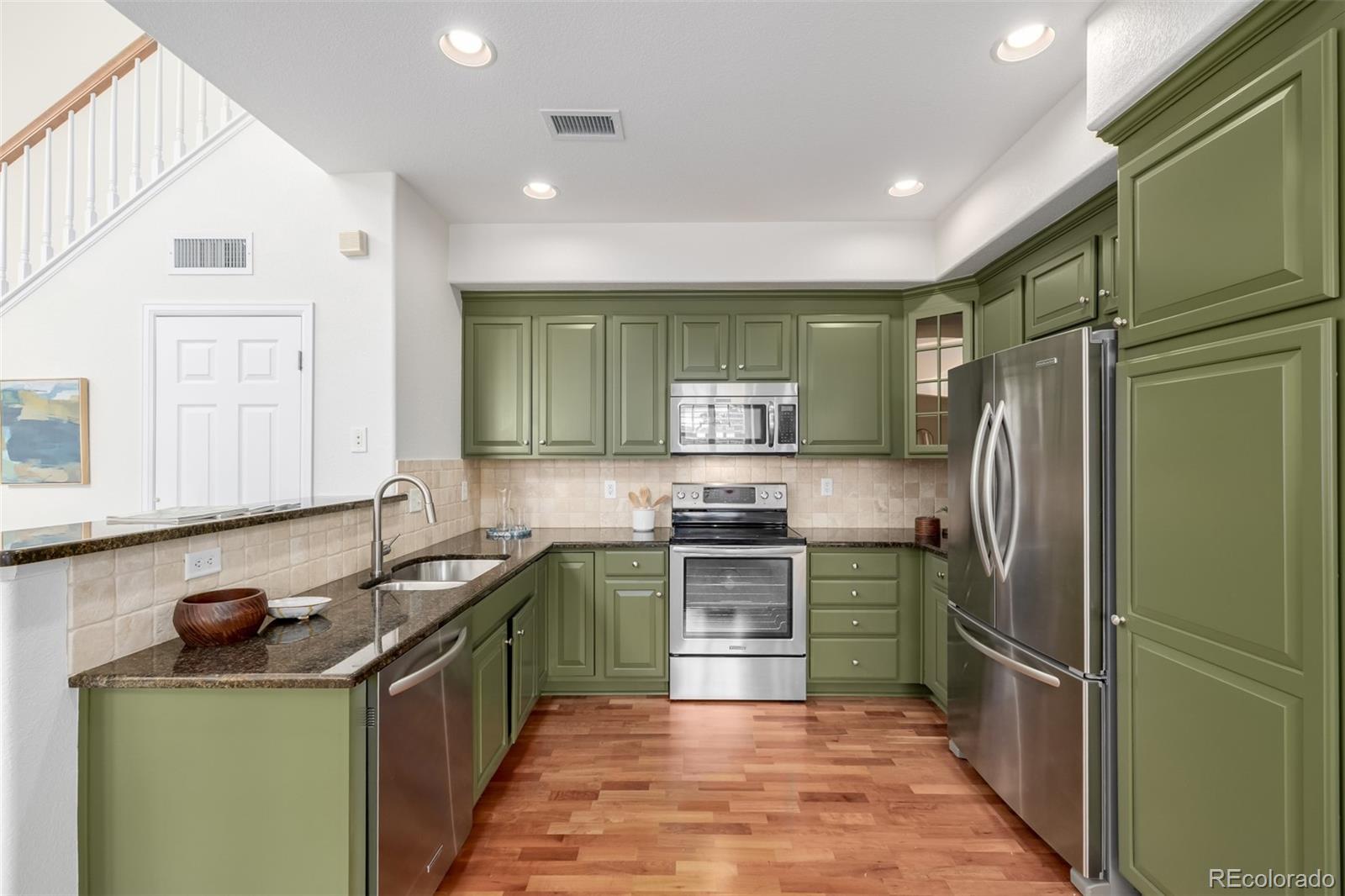 MLS Image #10 for 10588  parkington lane 39c,highlands ranch, Colorado