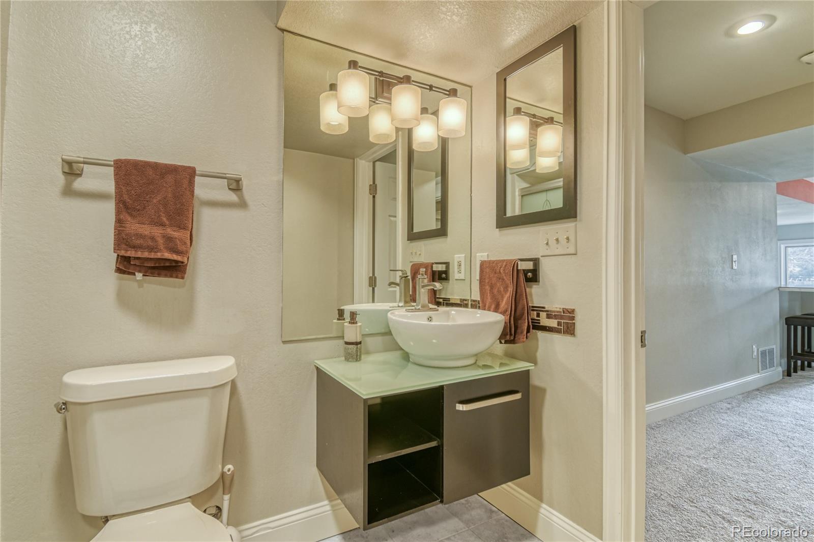 MLS Image #39 for 4151 s yukon way,lakewood, Colorado