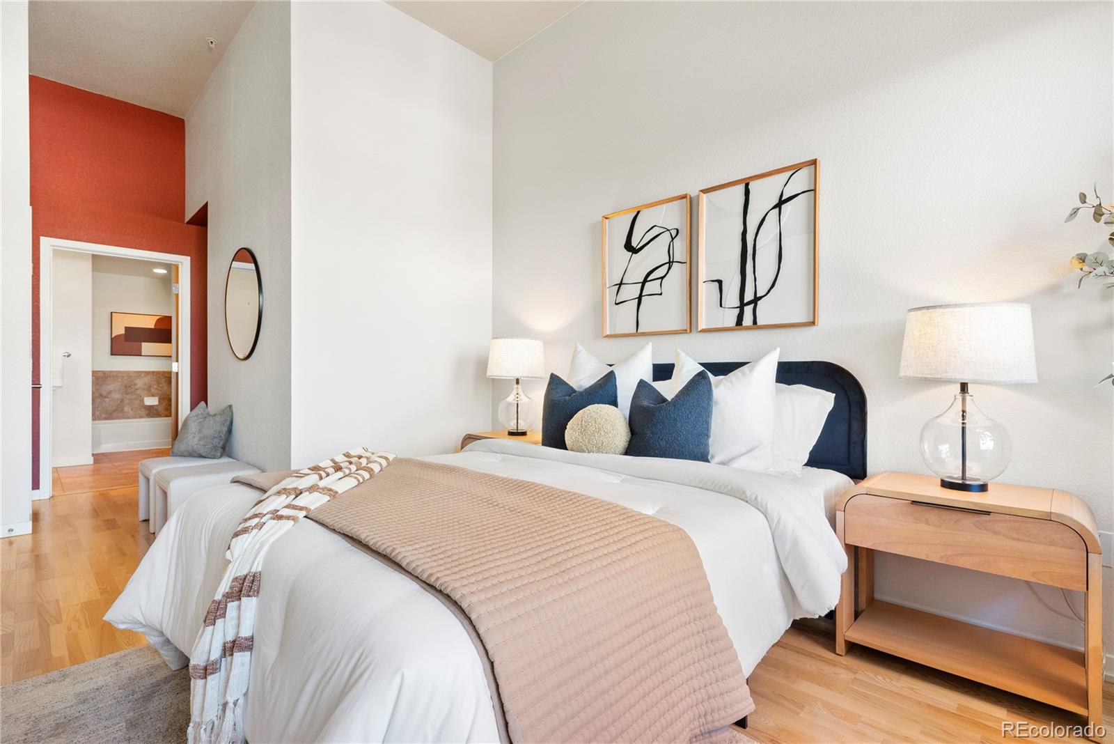 MLS Image #8 for 1555  central street 301,denver, Colorado