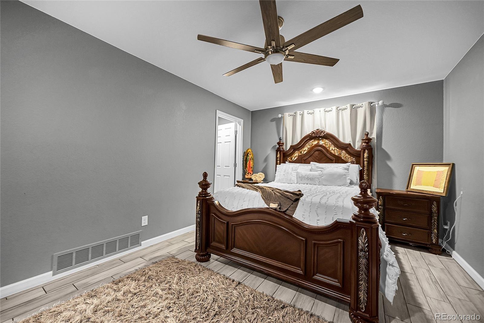 MLS Image #12 for 4642  eureka court,denver, Colorado