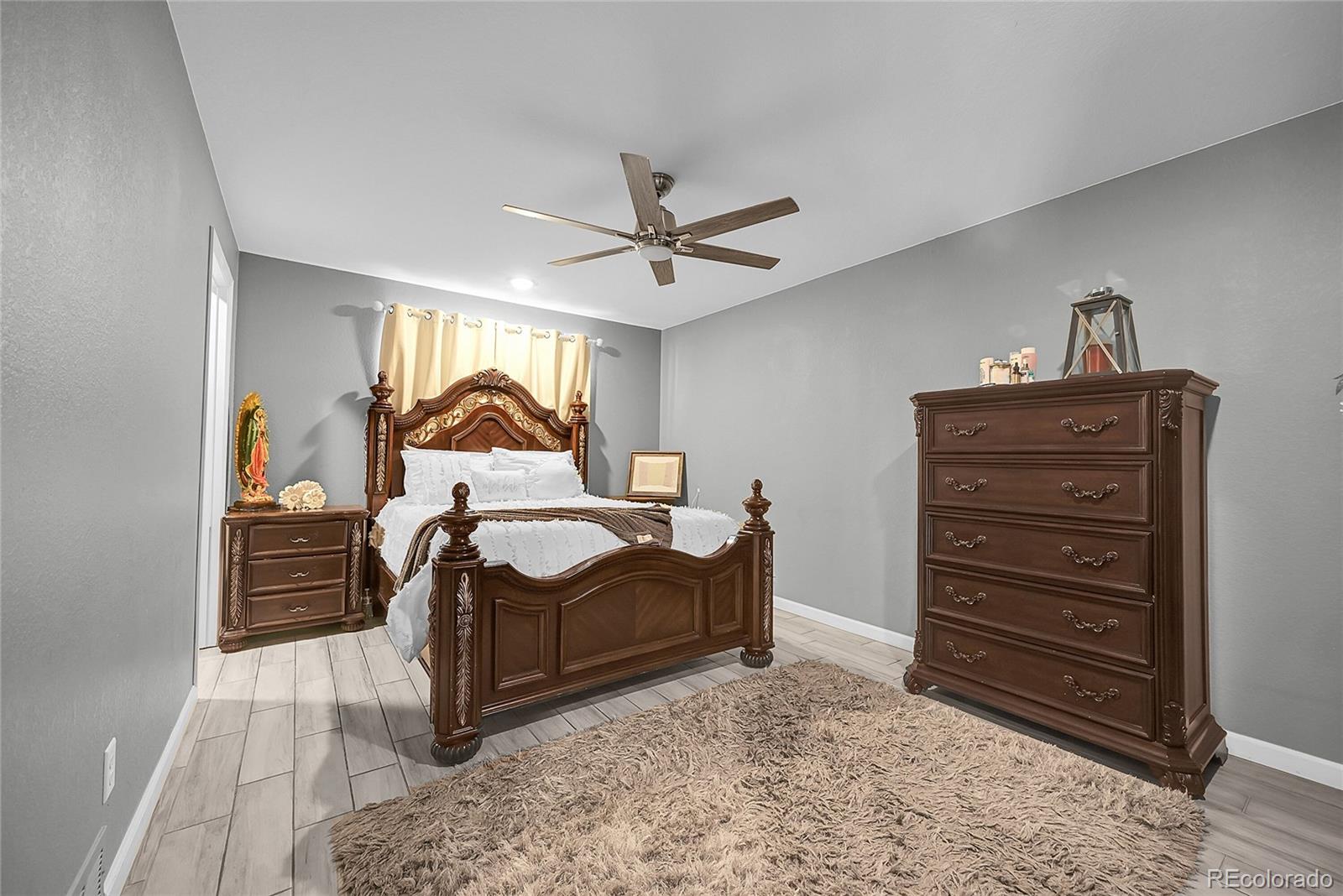 MLS Image #14 for 4642  eureka court,denver, Colorado