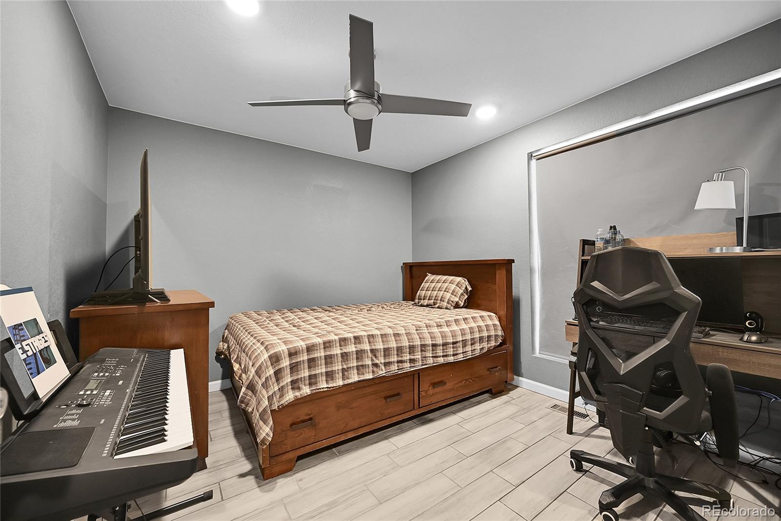 MLS Image #17 for 4642  eureka court,denver, Colorado