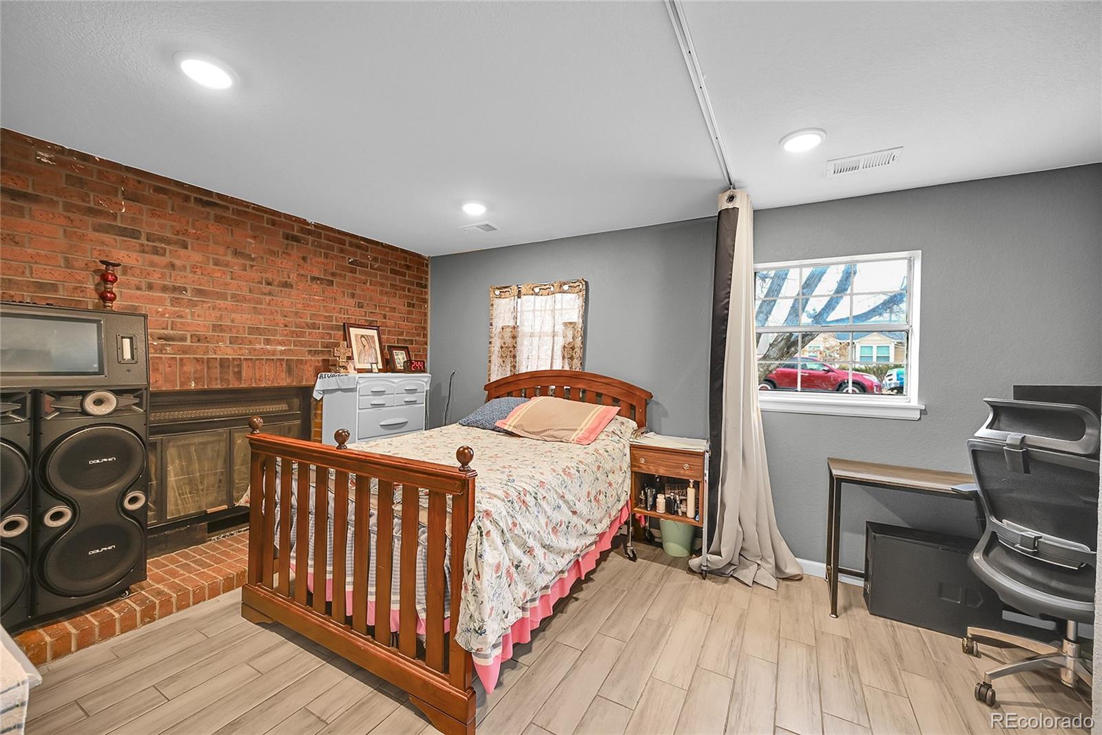 MLS Image #8 for 4642  eureka court,denver, Colorado