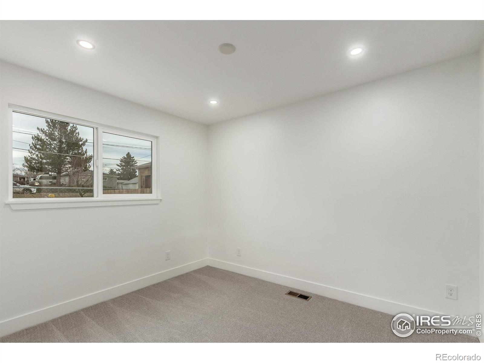 MLS Image #18 for 266  stuart street,denver, Colorado