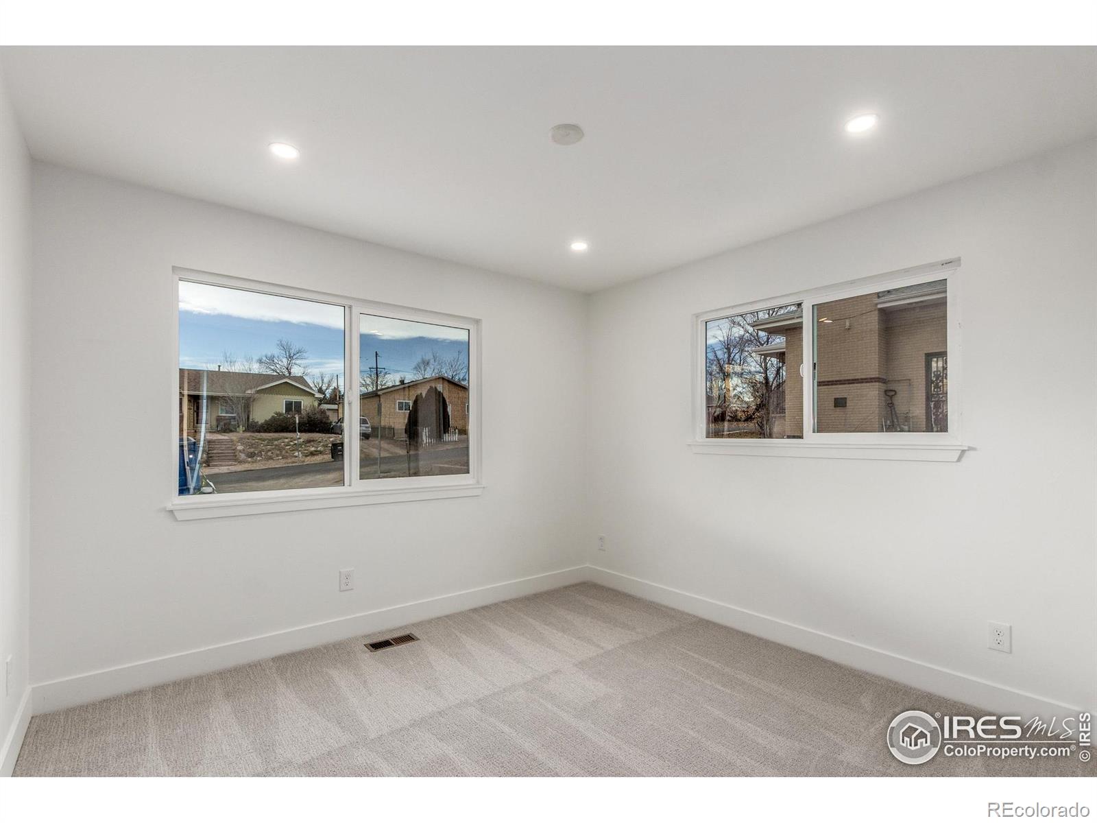 MLS Image #20 for 266  stuart street,denver, Colorado
