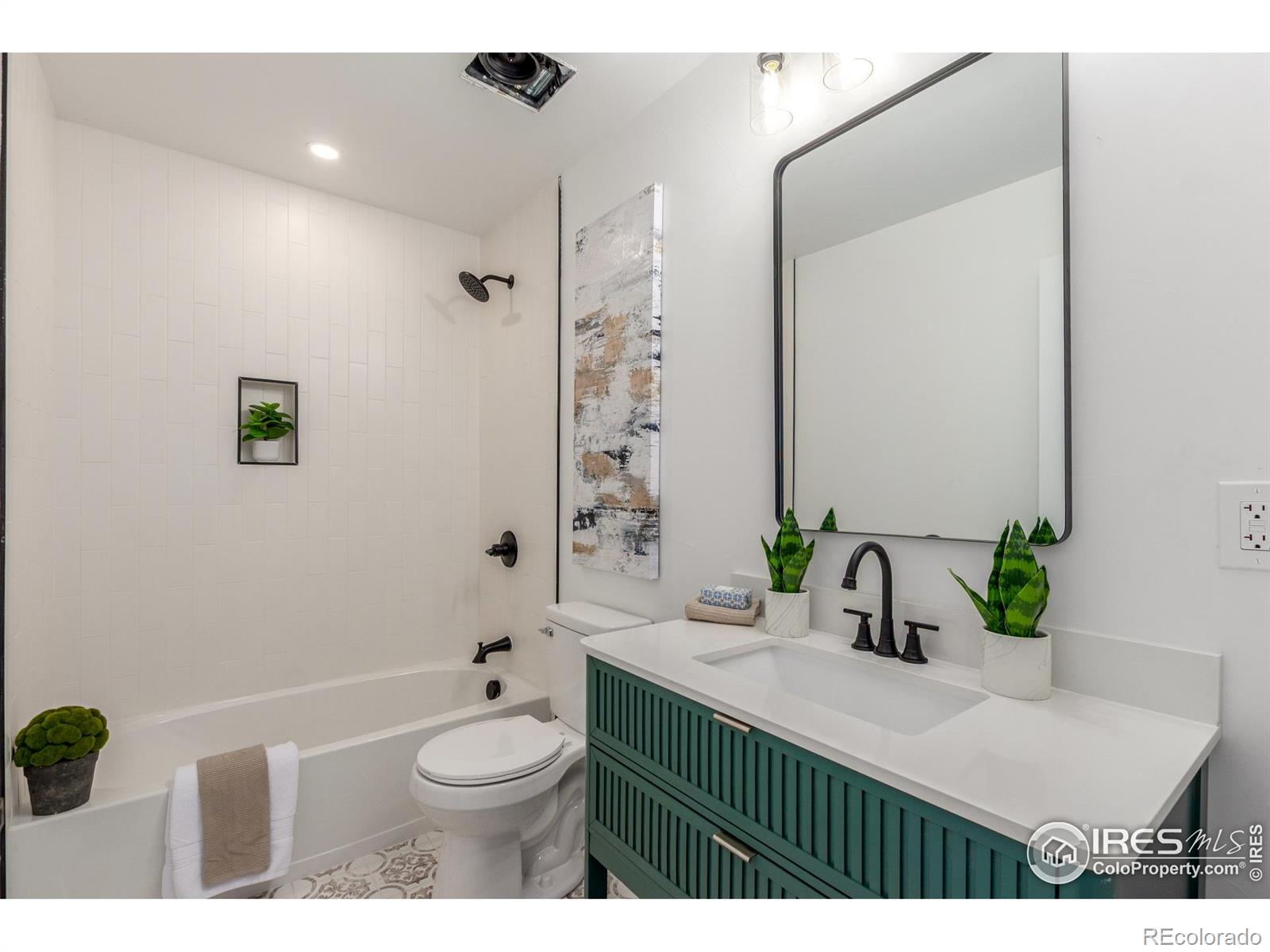 MLS Image #21 for 266  stuart street,denver, Colorado