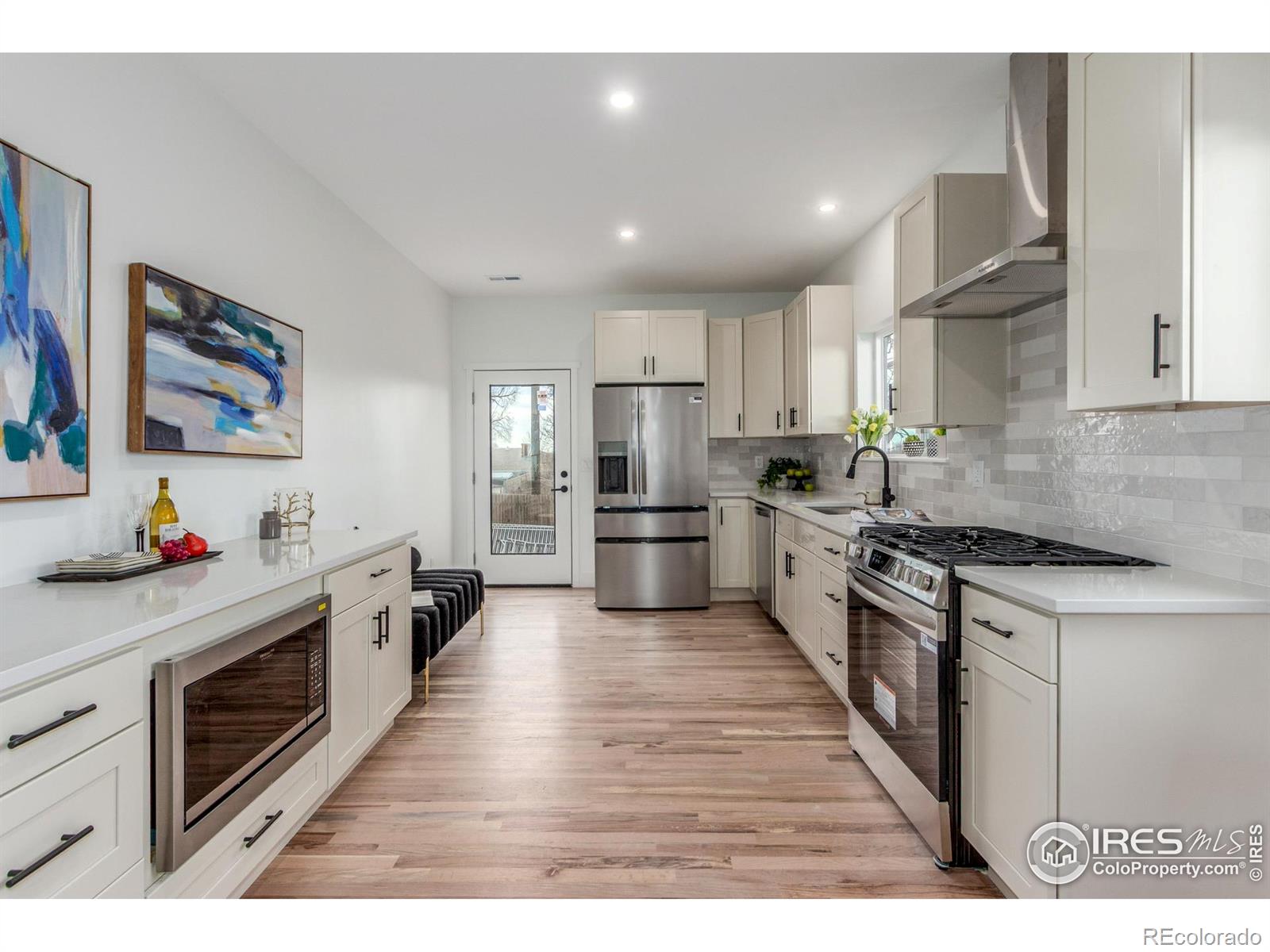 MLS Image #6 for 266  stuart street,denver, Colorado
