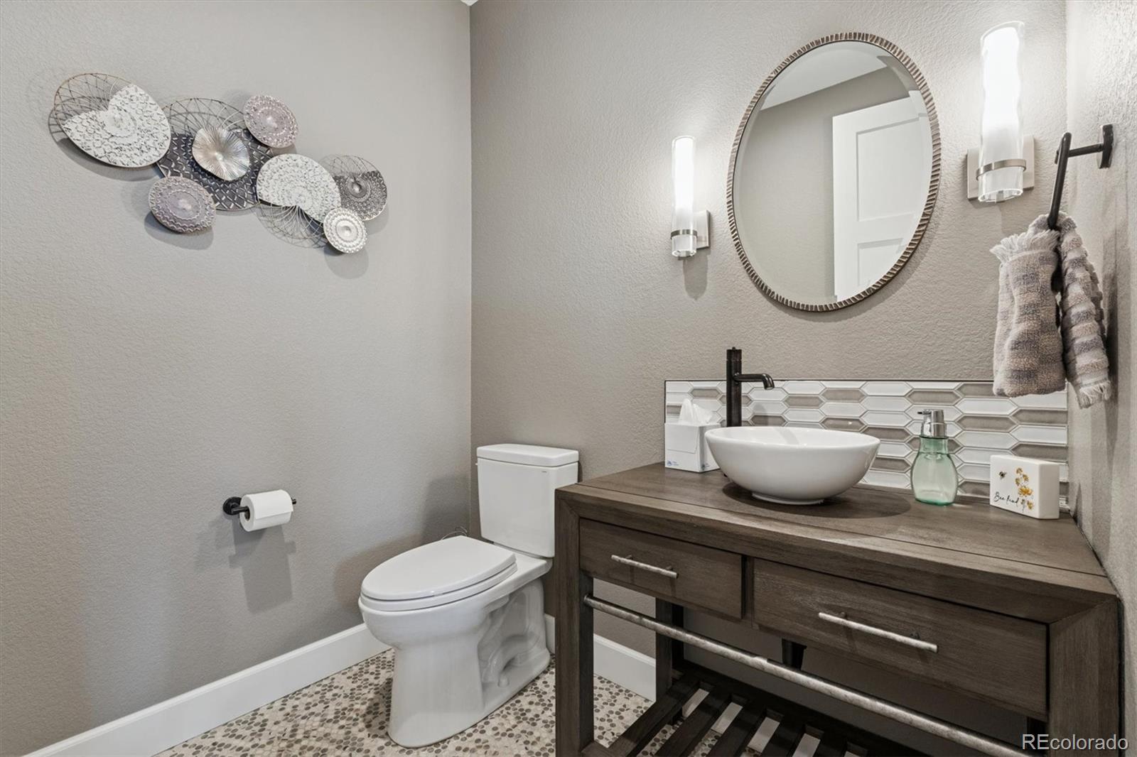 MLS Image #14 for 822  trail ridge drive,louisville, Colorado