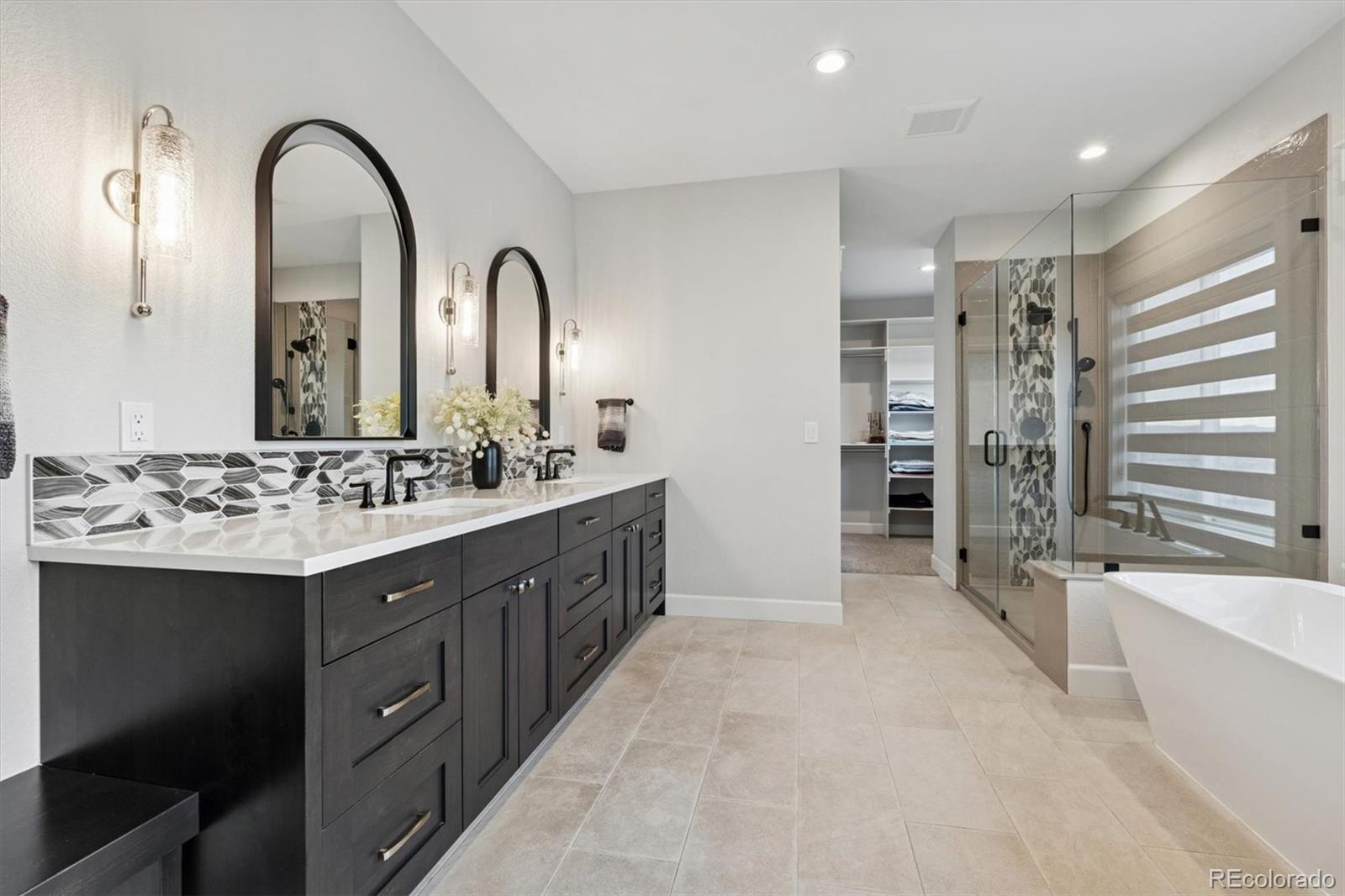 MLS Image #18 for 822  trail ridge drive,louisville, Colorado