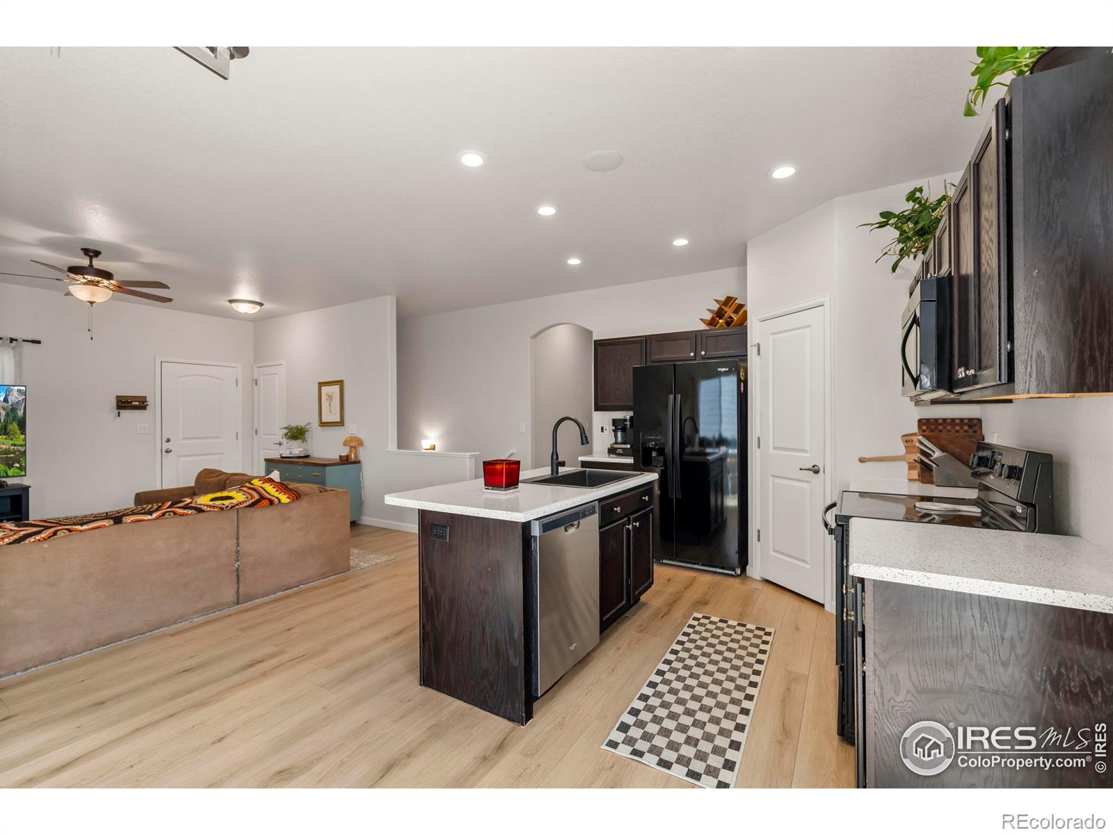 MLS Image #9 for 882 s carriage drive,milliken, Colorado