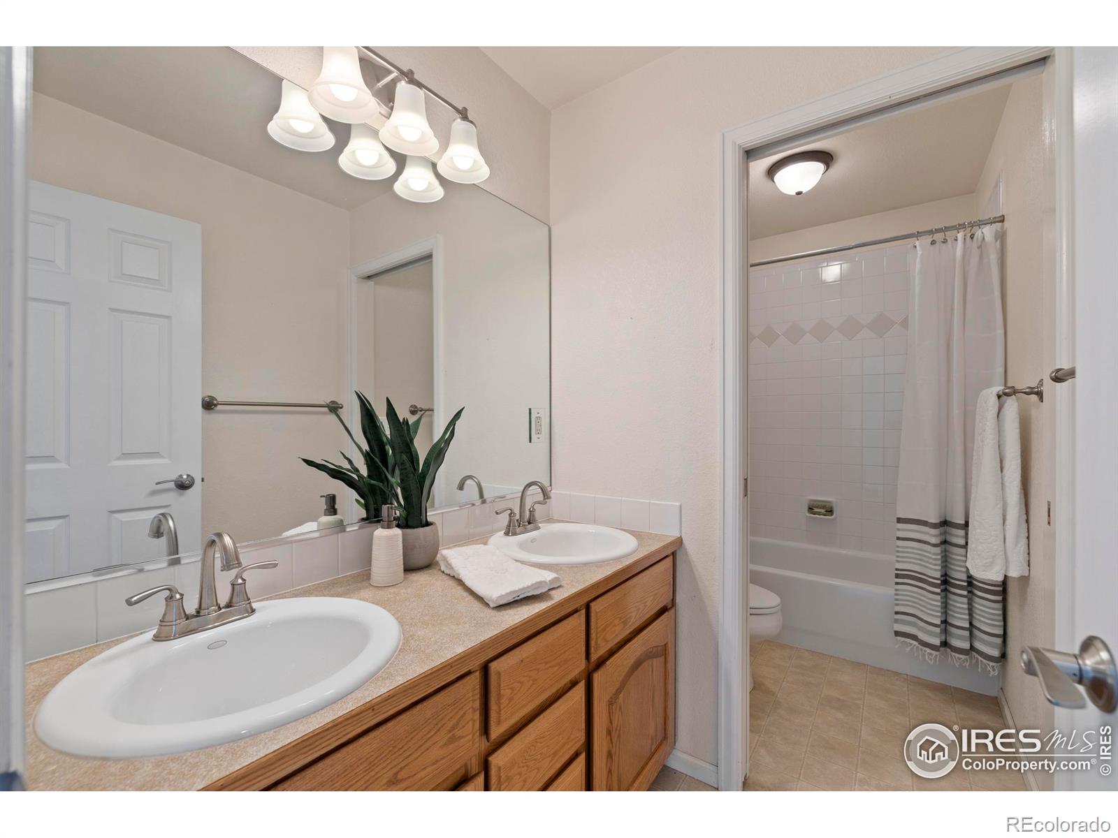 MLS Image #26 for 8269  park hill court,fort collins, Colorado