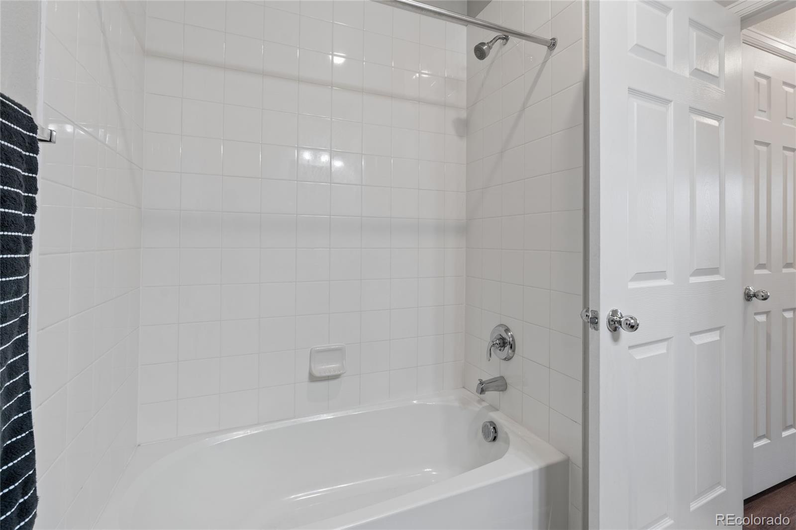 MLS Image #12 for 9962 w victoria place,littleton, Colorado
