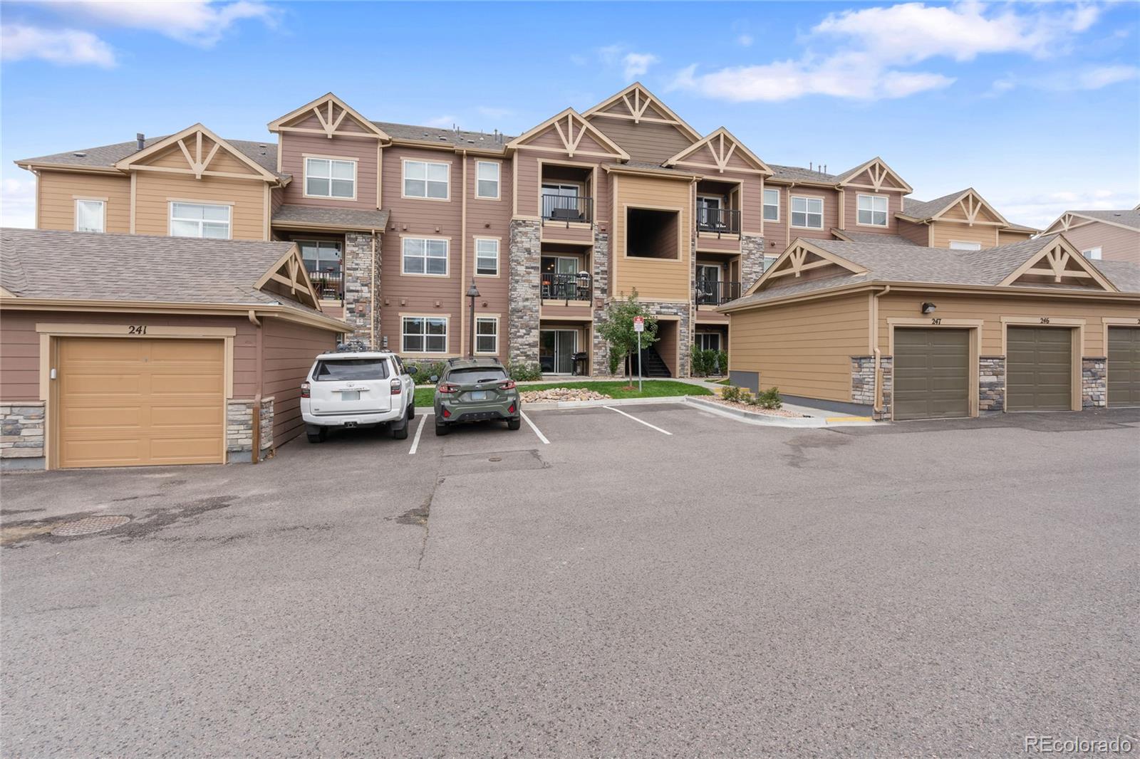 MLS Image #23 for 9962 w victoria place,littleton, Colorado