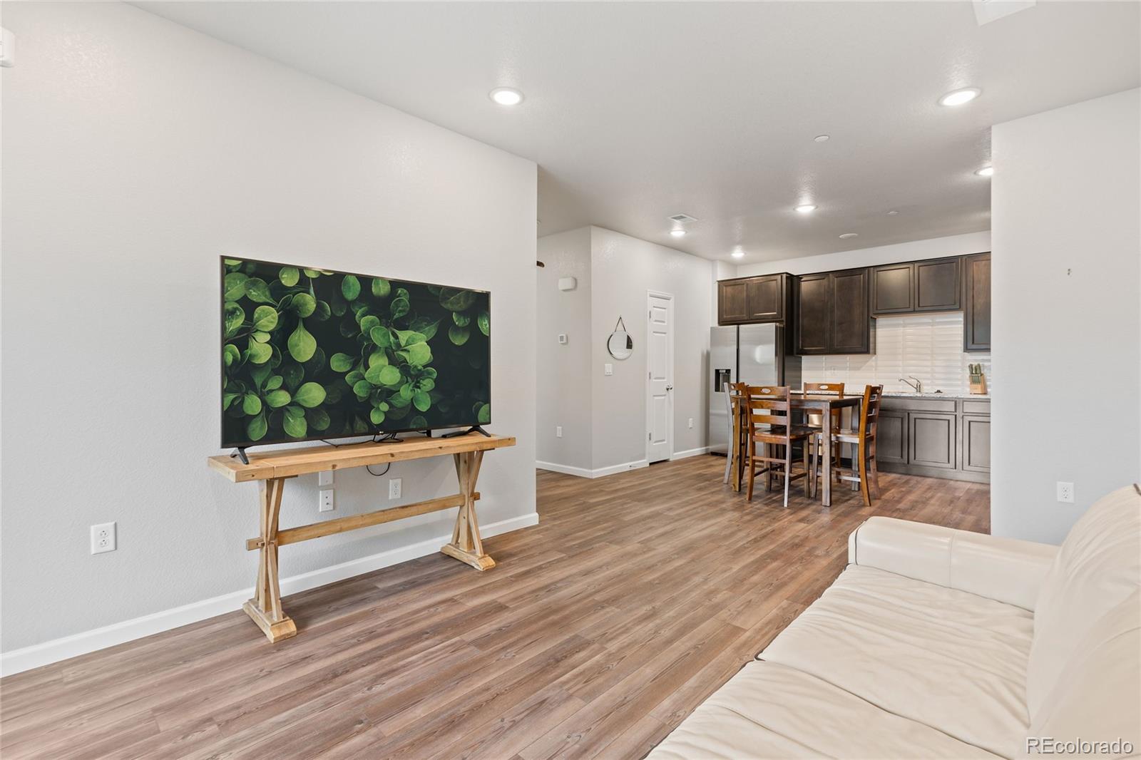 MLS Image #6 for 9962 w victoria place,littleton, Colorado