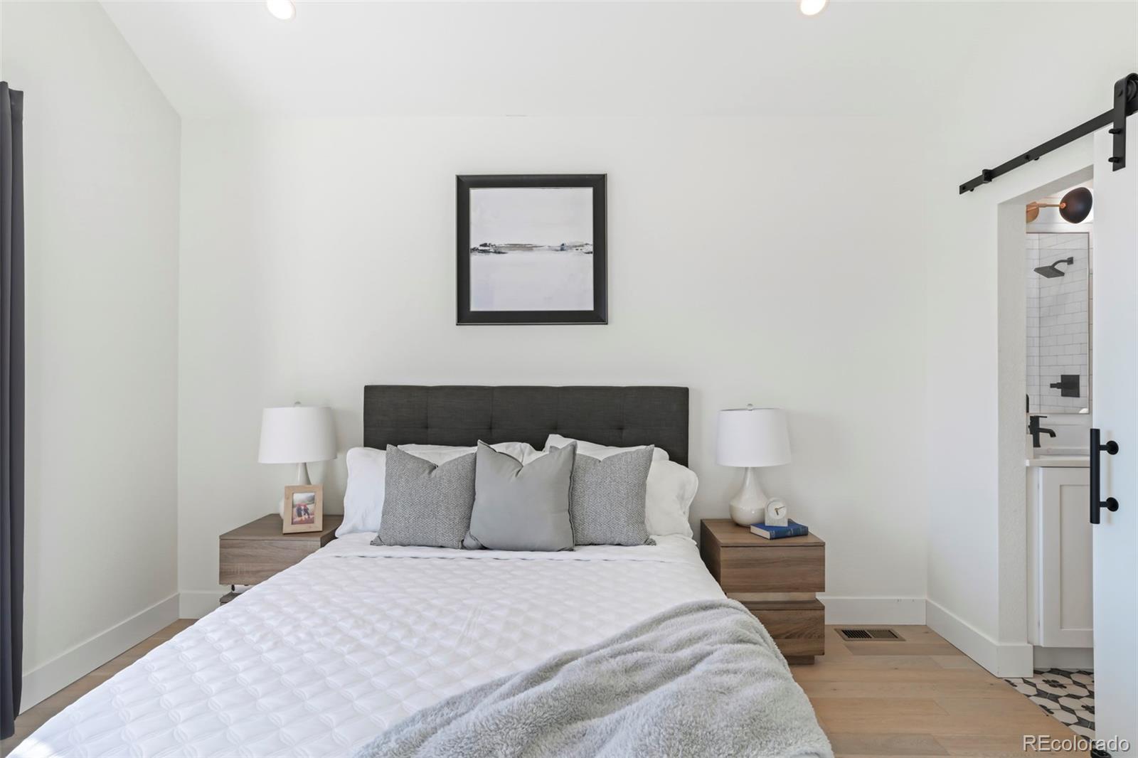 MLS Image #11 for 4777  shoshone street 9,denver, Colorado