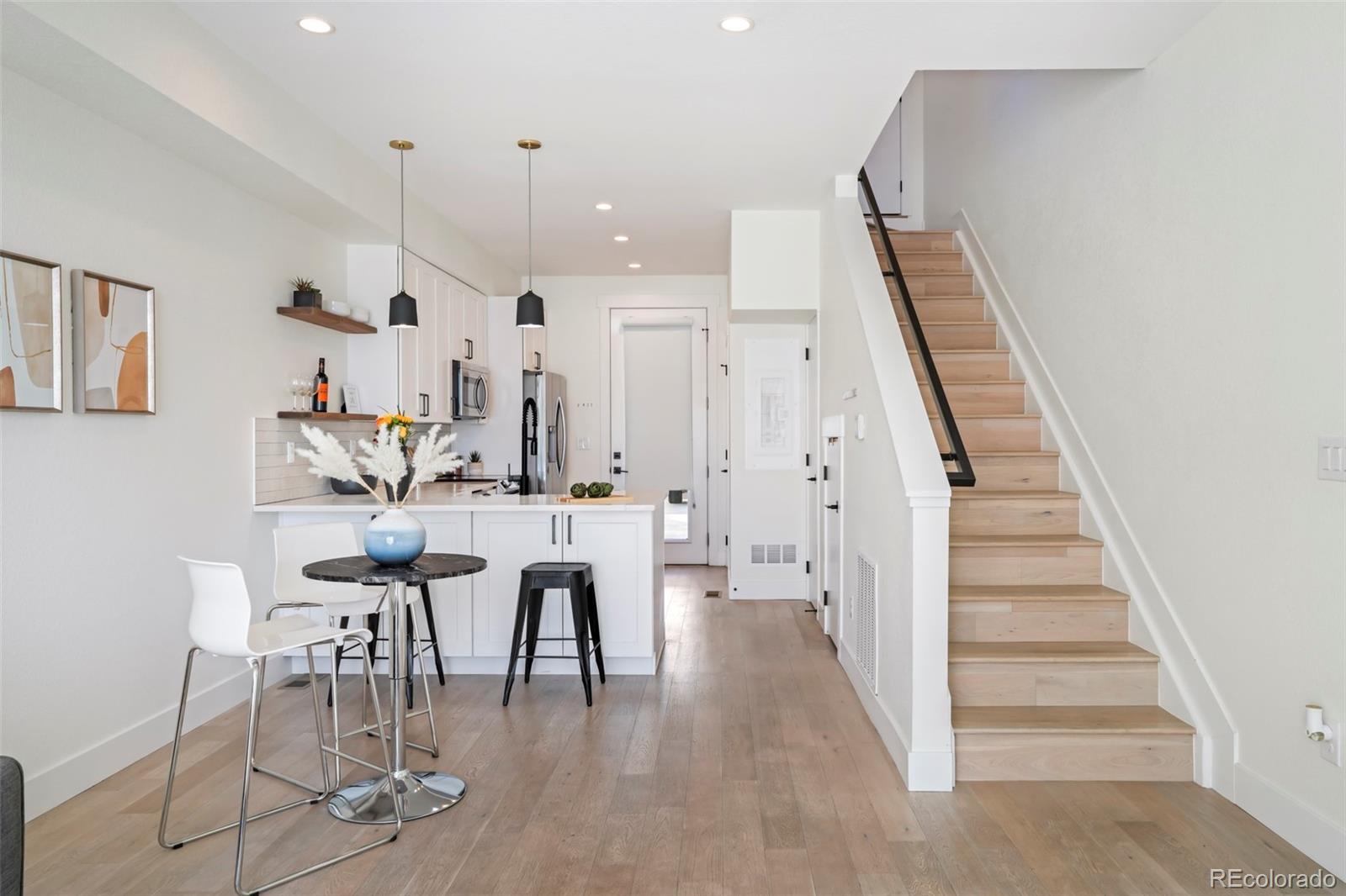 MLS Image #3 for 4777  shoshone street 9,denver, Colorado