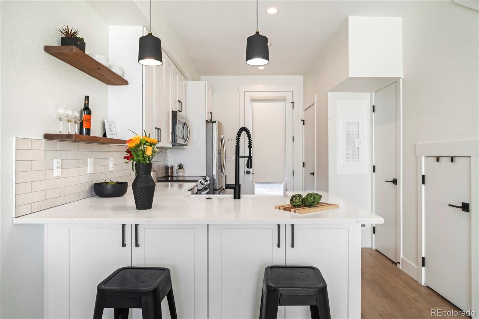 MLS Image #4 for 4777  shoshone street 9,denver, Colorado