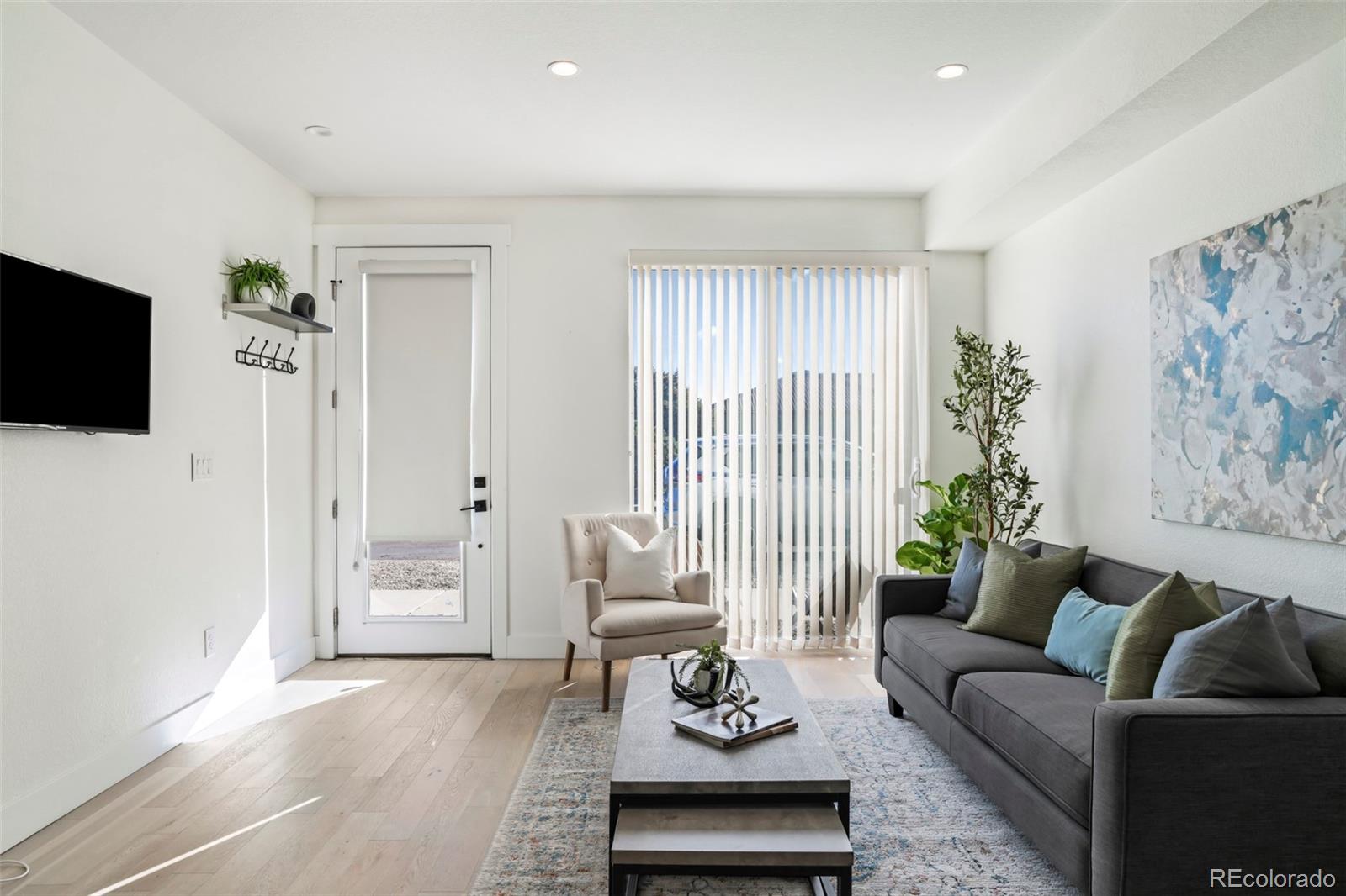 MLS Image #5 for 4777  shoshone street 9,denver, Colorado