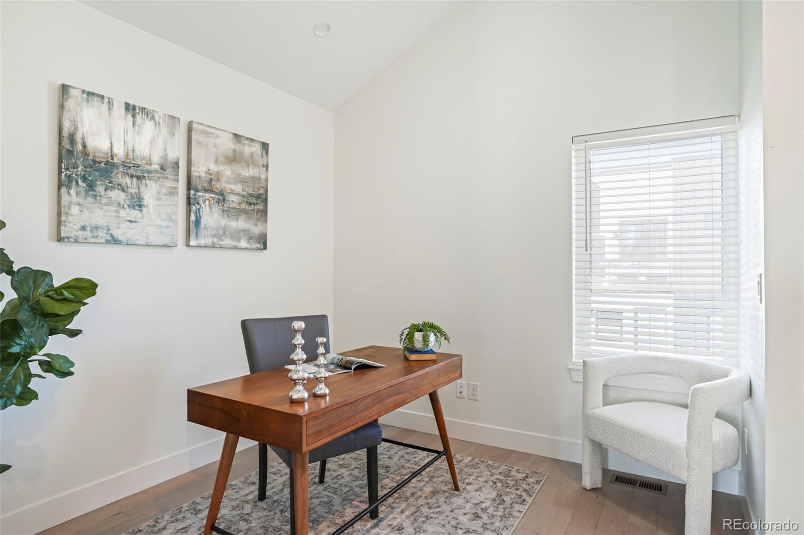 MLS Image #9 for 4777  shoshone street 9,denver, Colorado