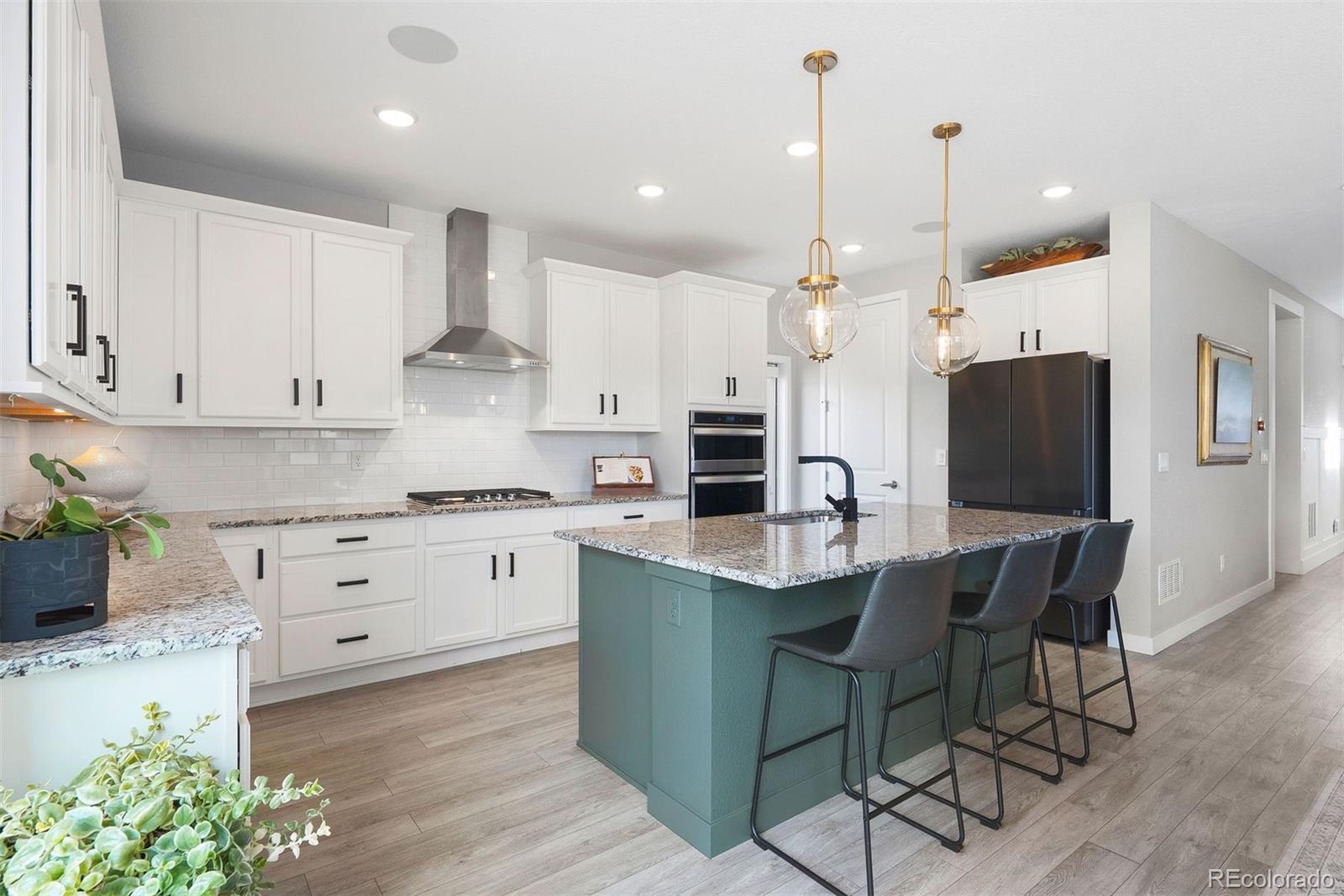 MLS Image #11 for 2179 s poppy street,lakewood, Colorado