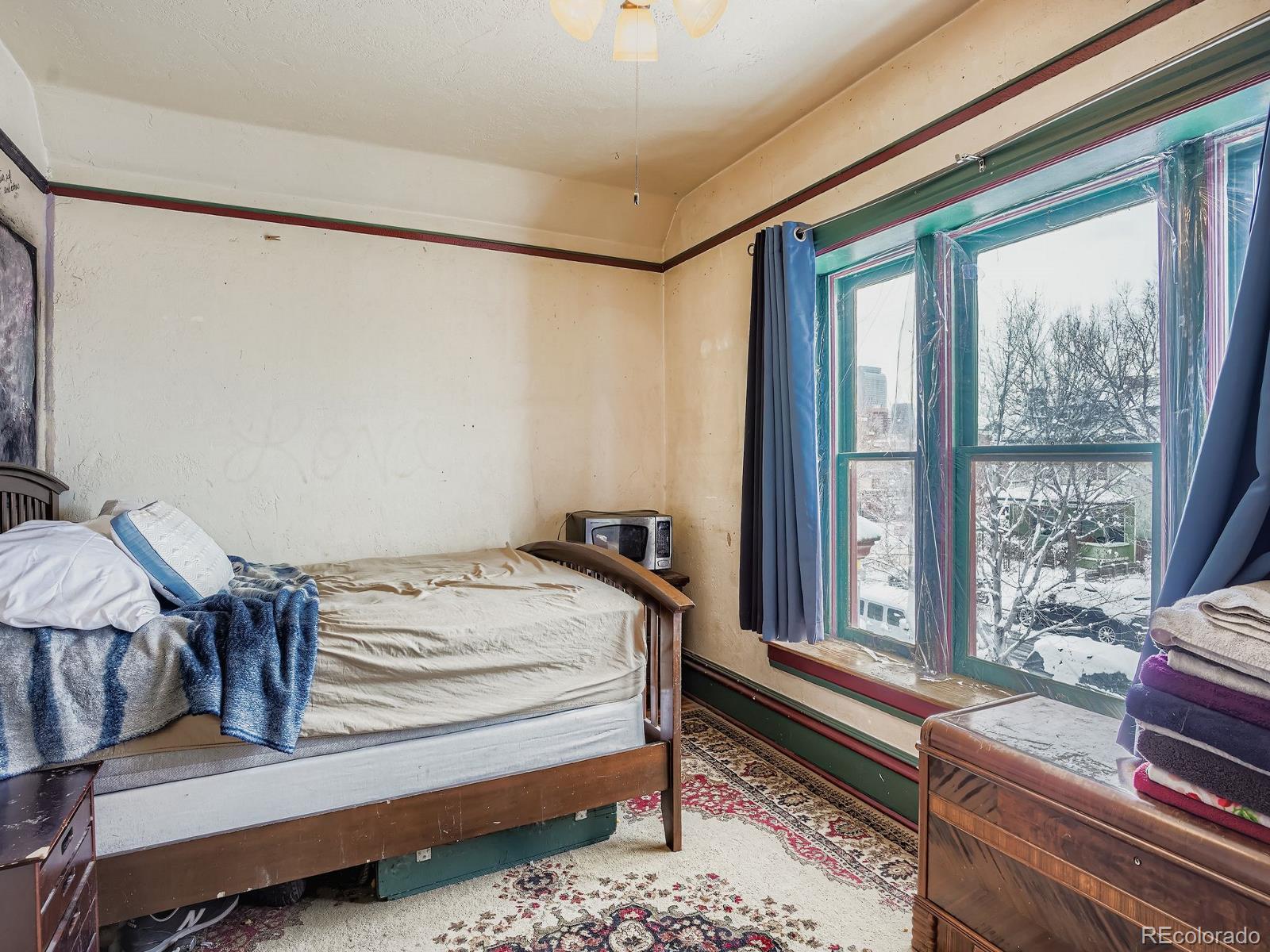 MLS Image #14 for 2516 n marion street,denver, Colorado