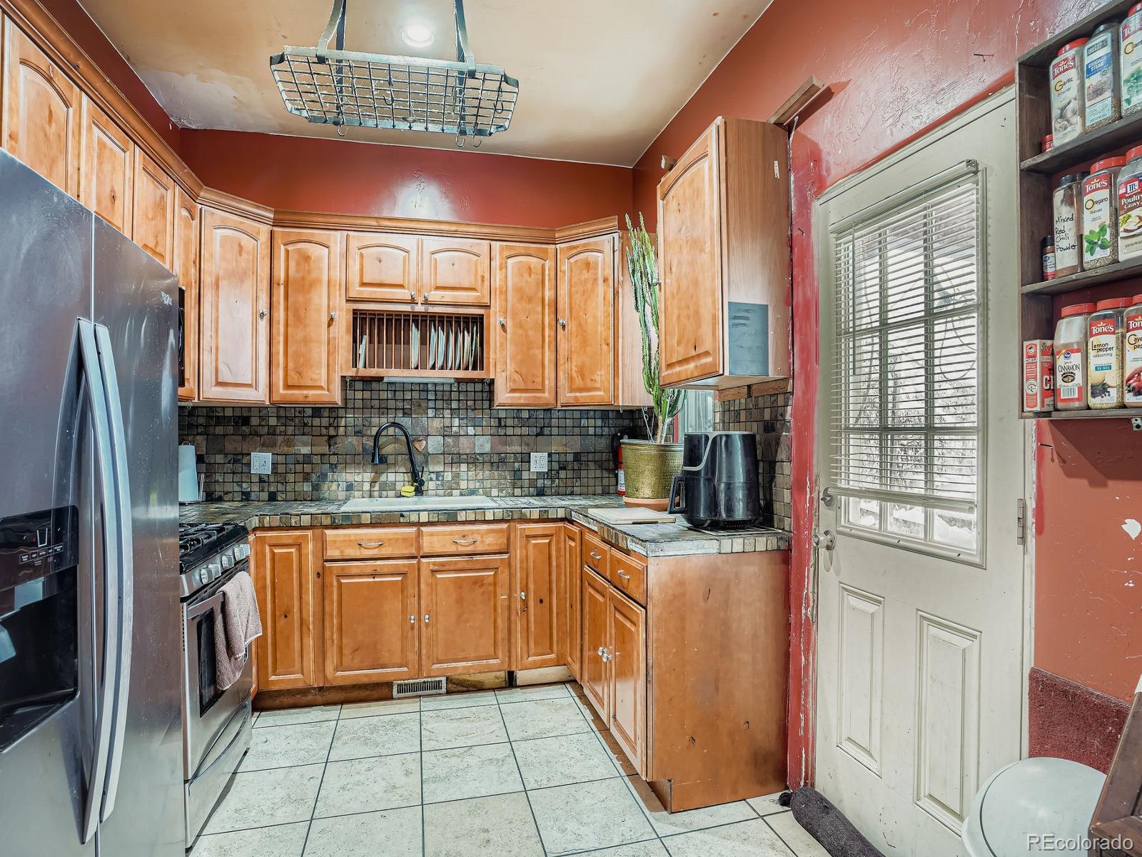 MLS Image #2 for 2516 n marion street,denver, Colorado