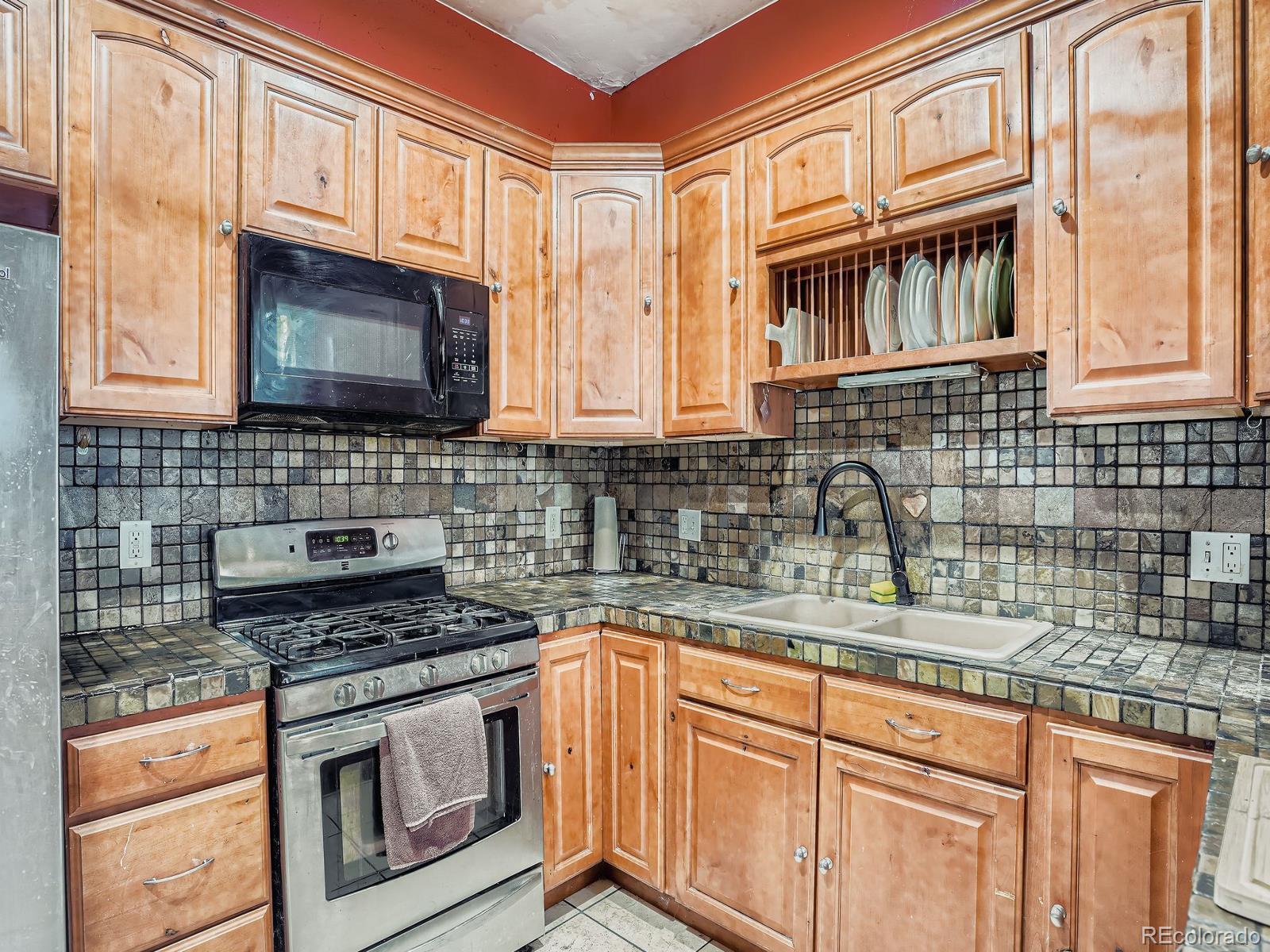 MLS Image #3 for 2516 n marion street,denver, Colorado