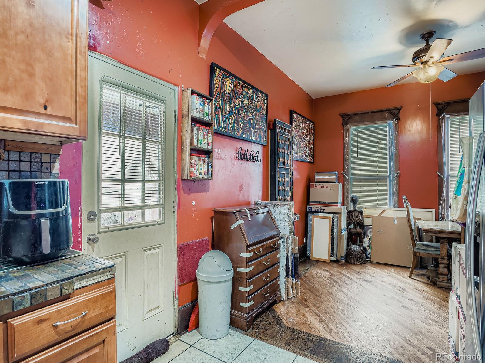 MLS Image #4 for 2516 n marion street,denver, Colorado