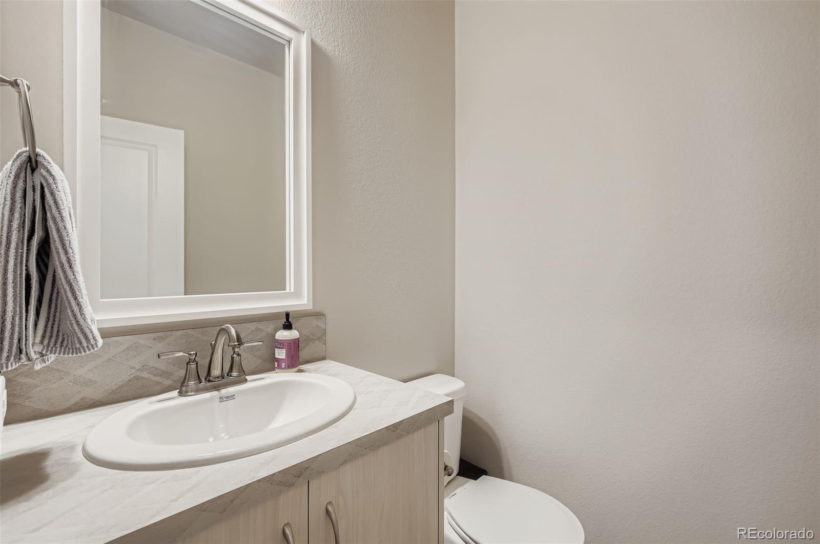MLS Image #11 for 339  fickel farm trail,berthoud, Colorado