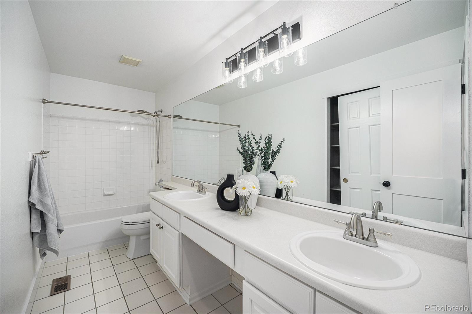 MLS Image #25 for 2841  high cliffe place,highlands ranch, Colorado