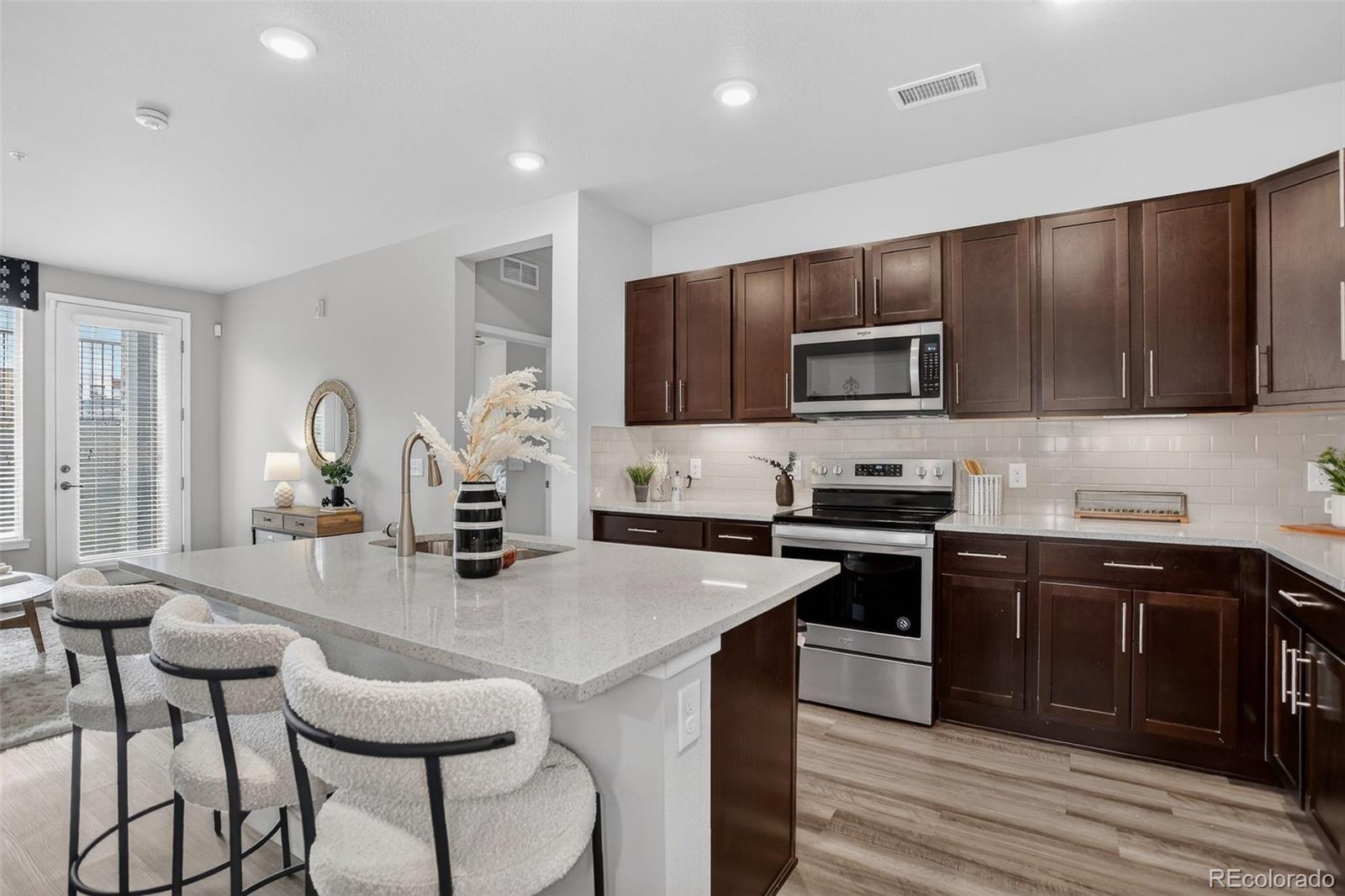 MLS Image #8 for 480 e fremont place 109,centennial, Colorado