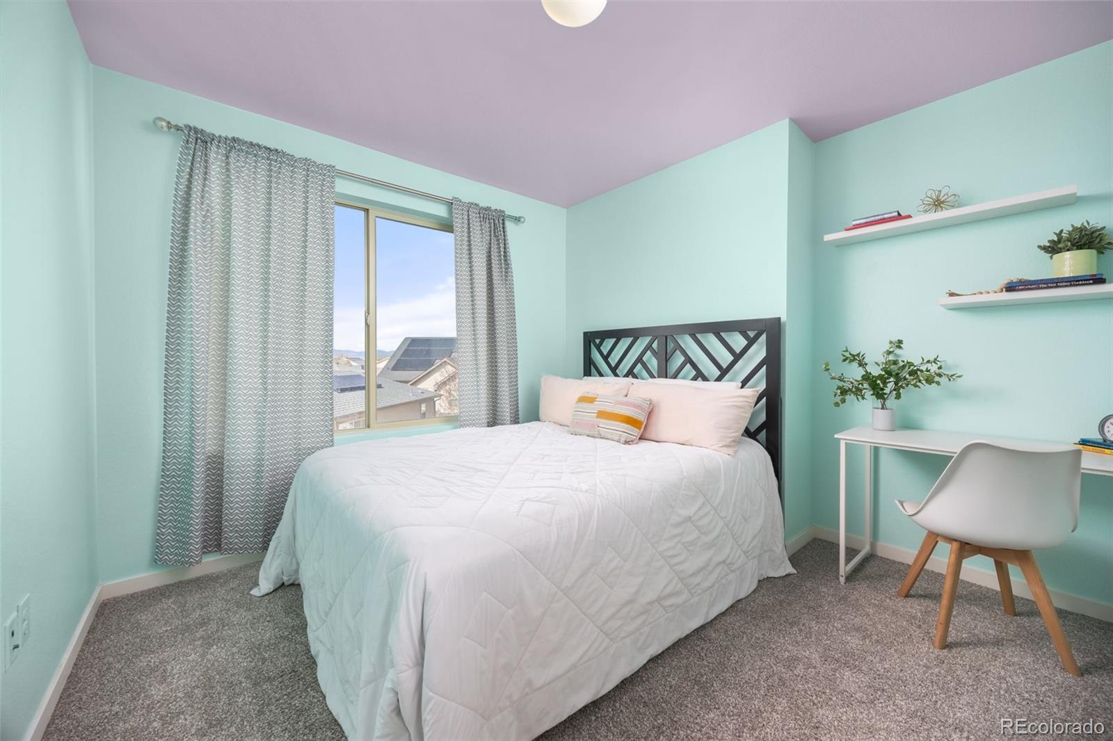 MLS Image #14 for 19105 e 55th avenue,denver, Colorado