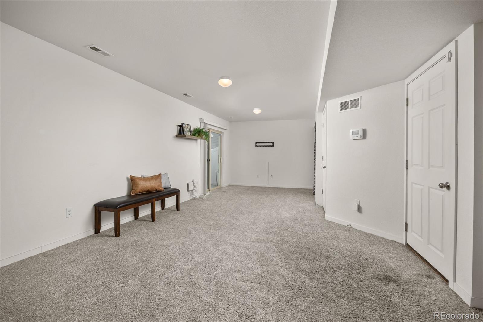 MLS Image #17 for 19105 e 55th avenue,denver, Colorado