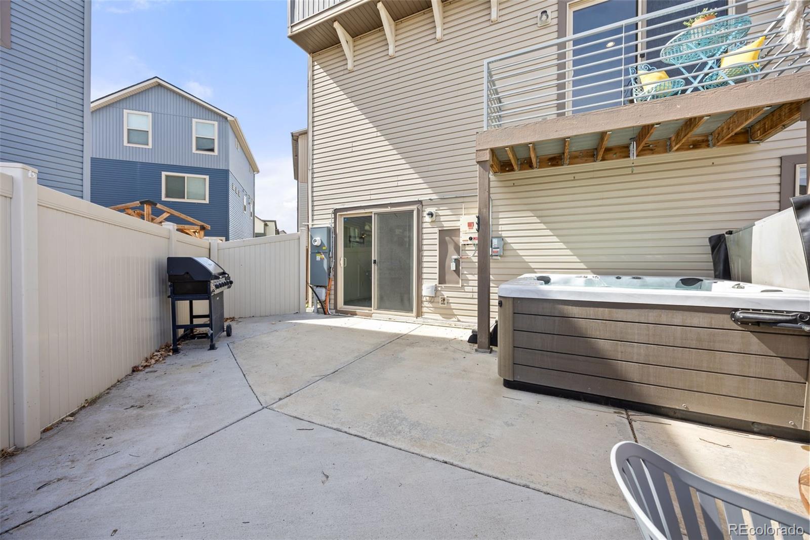 MLS Image #21 for 19105 e 55th avenue,denver, Colorado