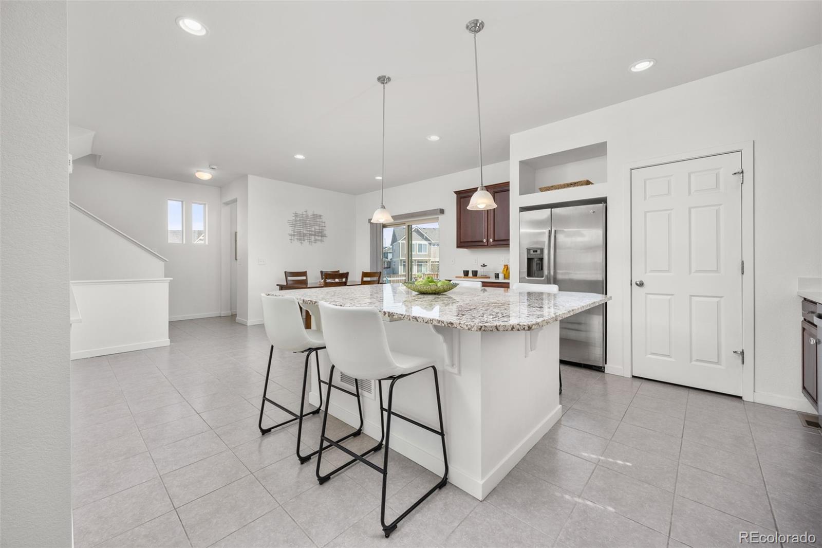 MLS Image #6 for 19105 e 55th avenue,denver, Colorado