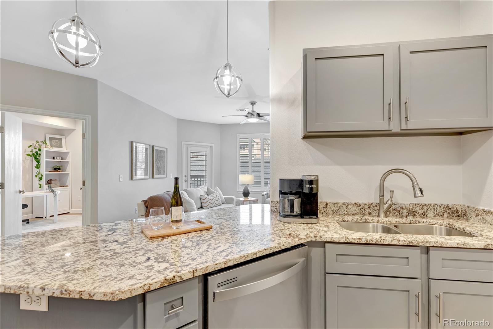 MLS Image #7 for 6005  castlegate drive b22,castle rock, Colorado