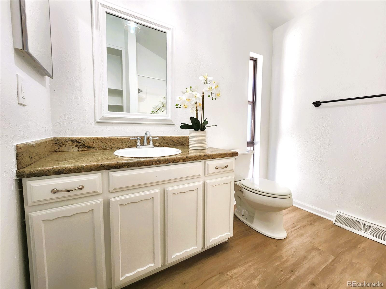 MLS Image #17 for 4650 s akron street,greenwood village, Colorado