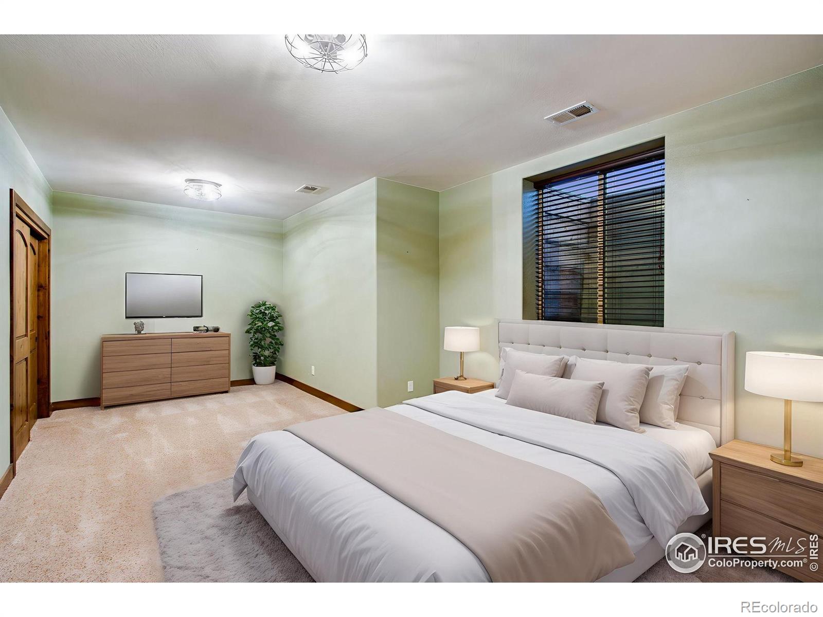 MLS Image #38 for 37127  soaring eagle circle,severance, Colorado