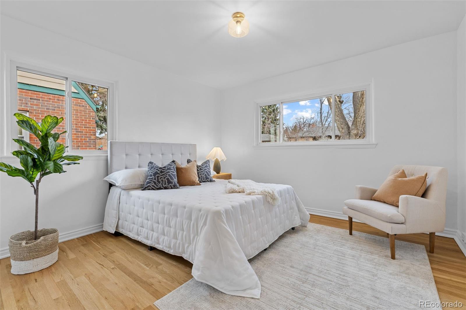 MLS Image #12 for 1335  locust street,denver, Colorado