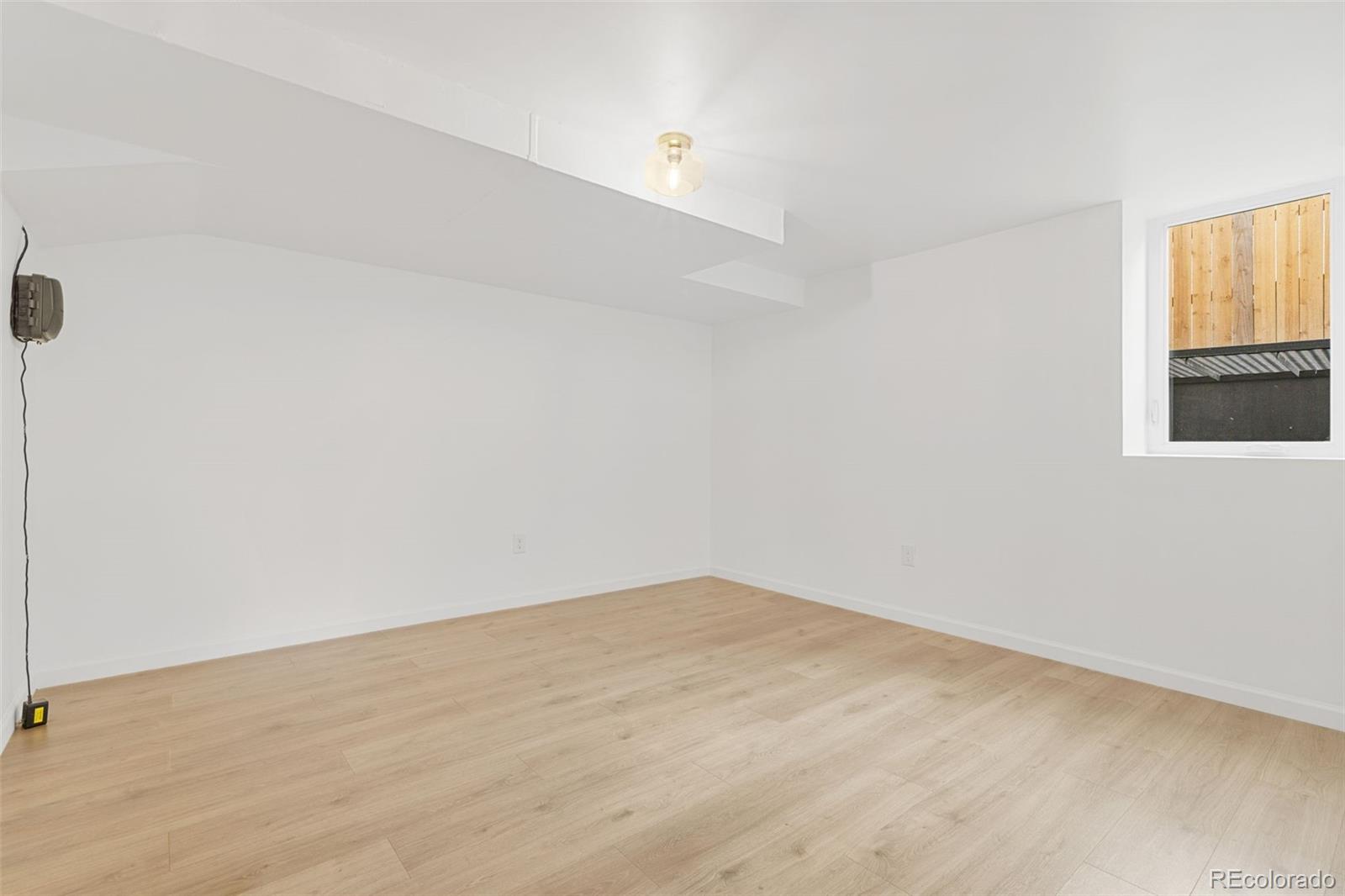 MLS Image #28 for 1335  locust street,denver, Colorado