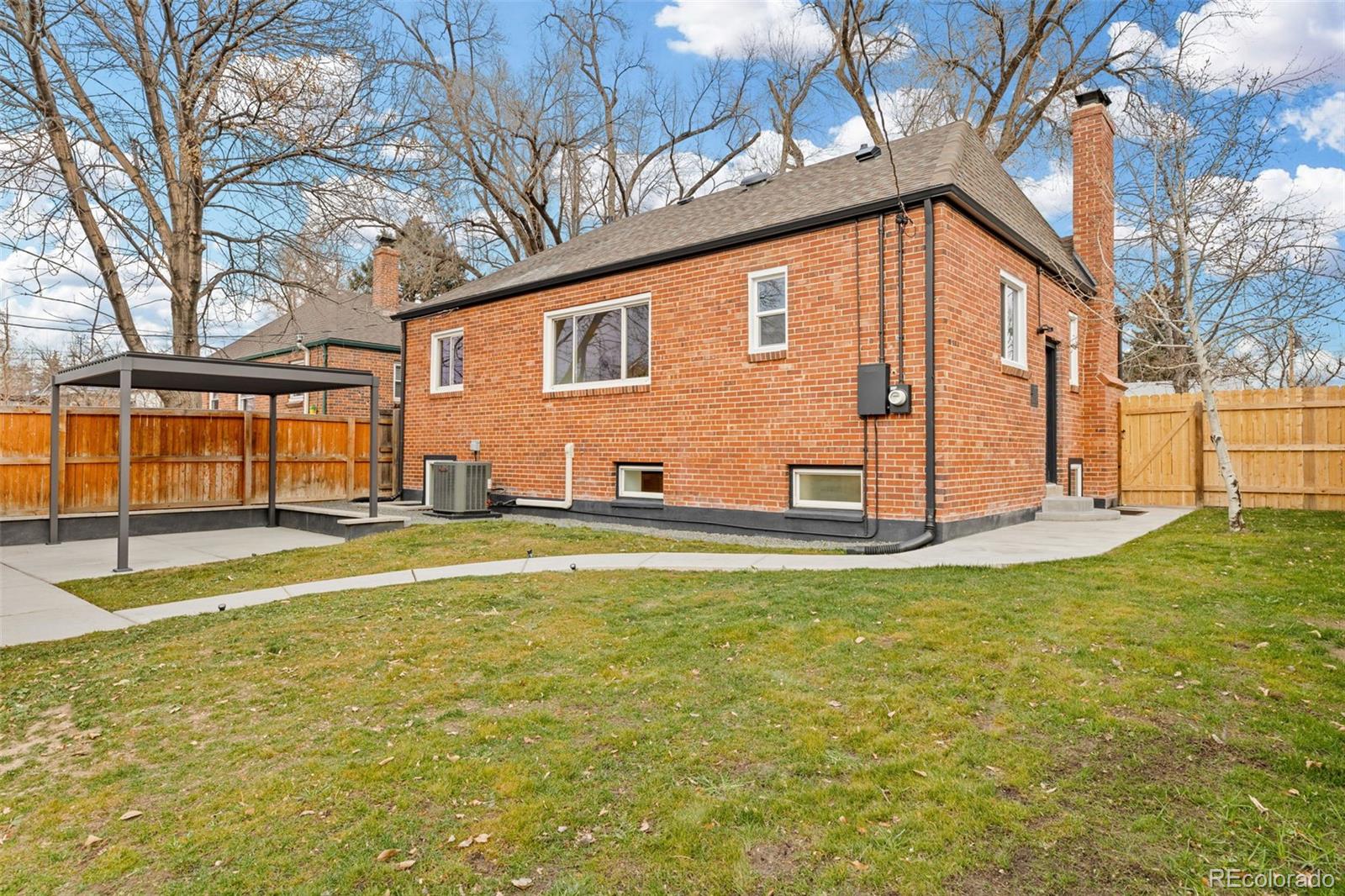 MLS Image #31 for 1335  locust street,denver, Colorado