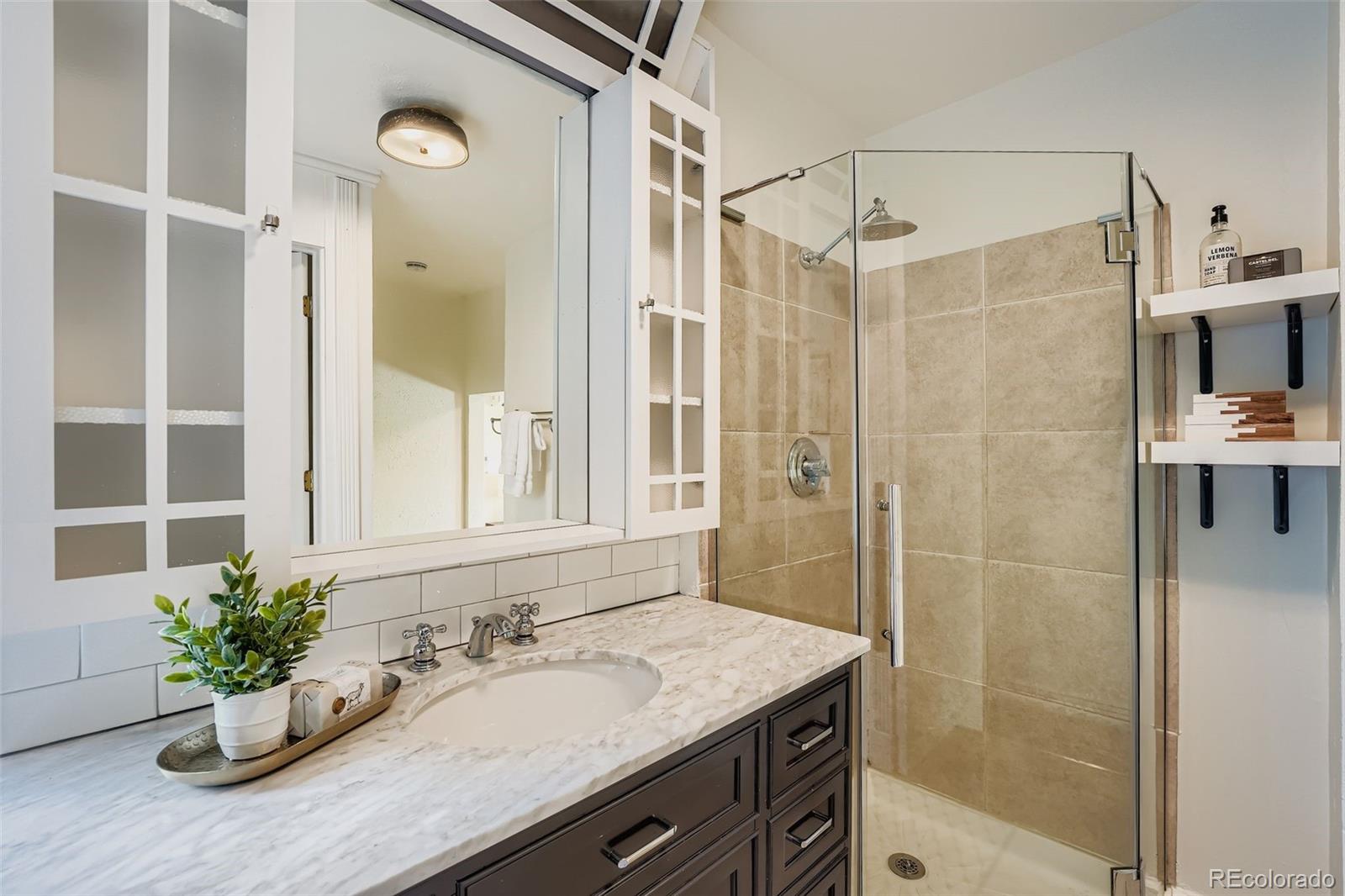 MLS Image #23 for 1330  york street,denver, Colorado