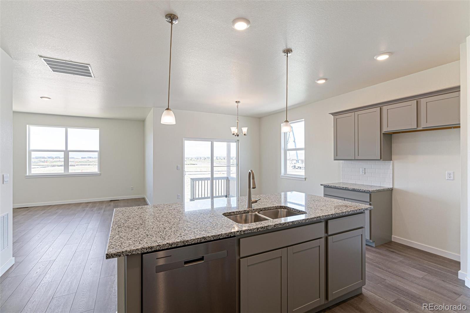 MLS Image #14 for 1037  brink street,lochbuie, Colorado