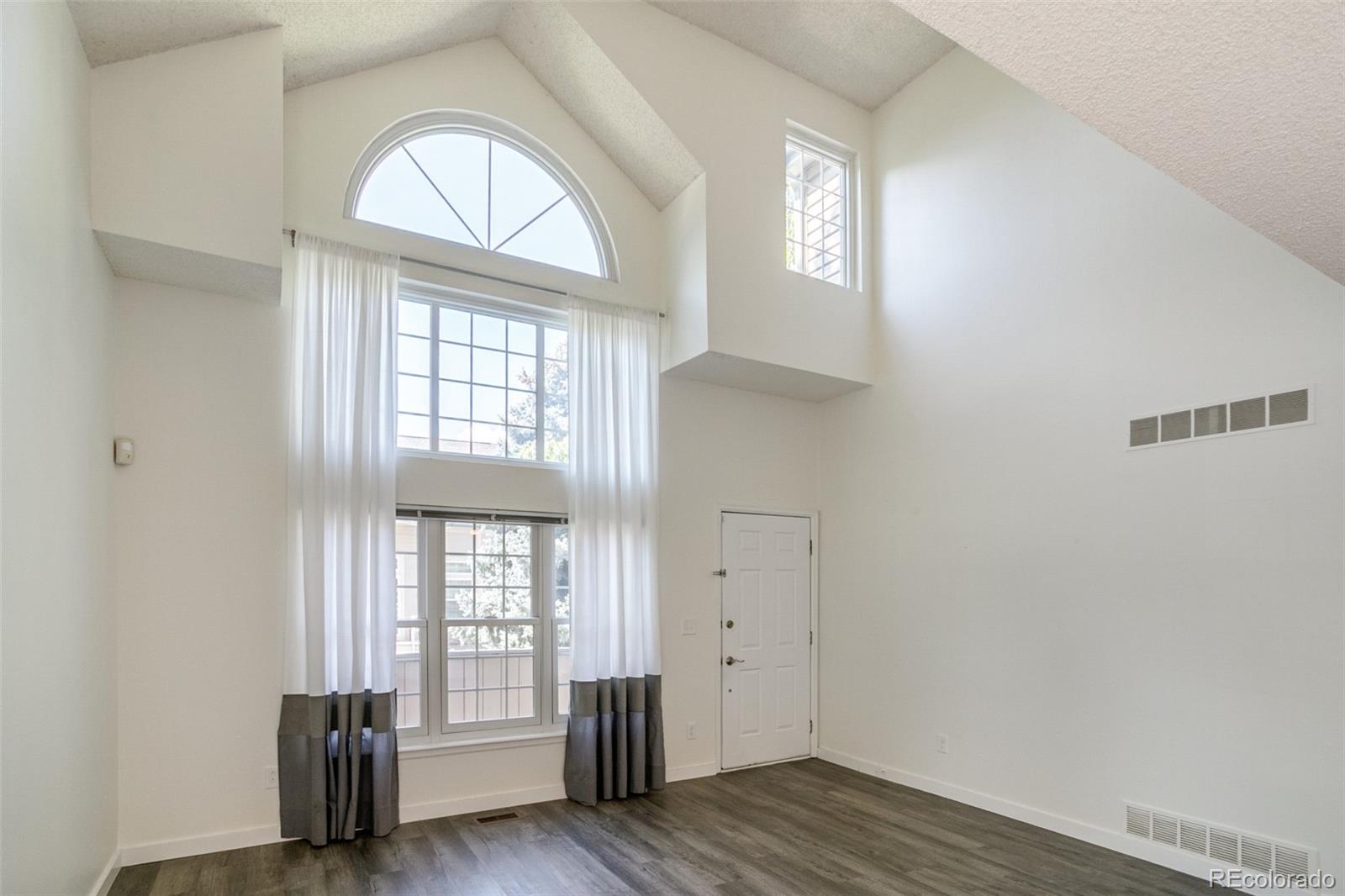 MLS Image #3 for 9903 e mexico avenue ,aurora, Colorado
