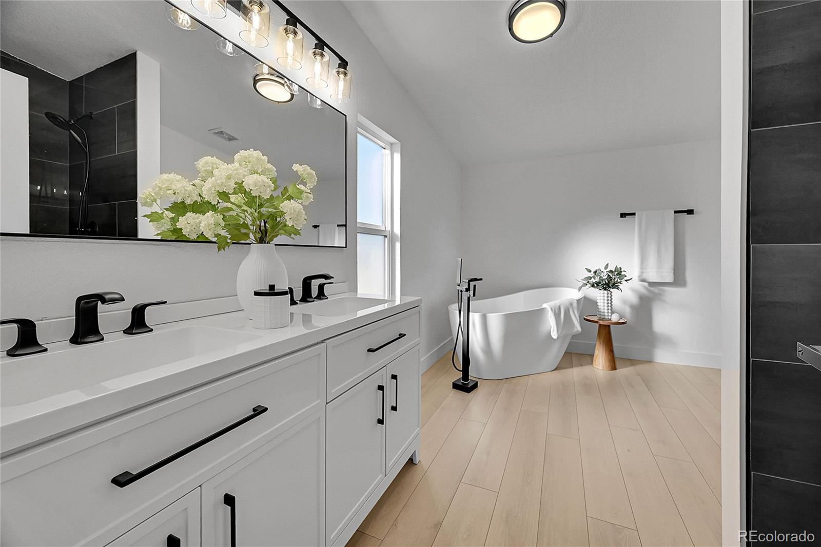 MLS Image #10 for 519  2nd street,roggen, Colorado