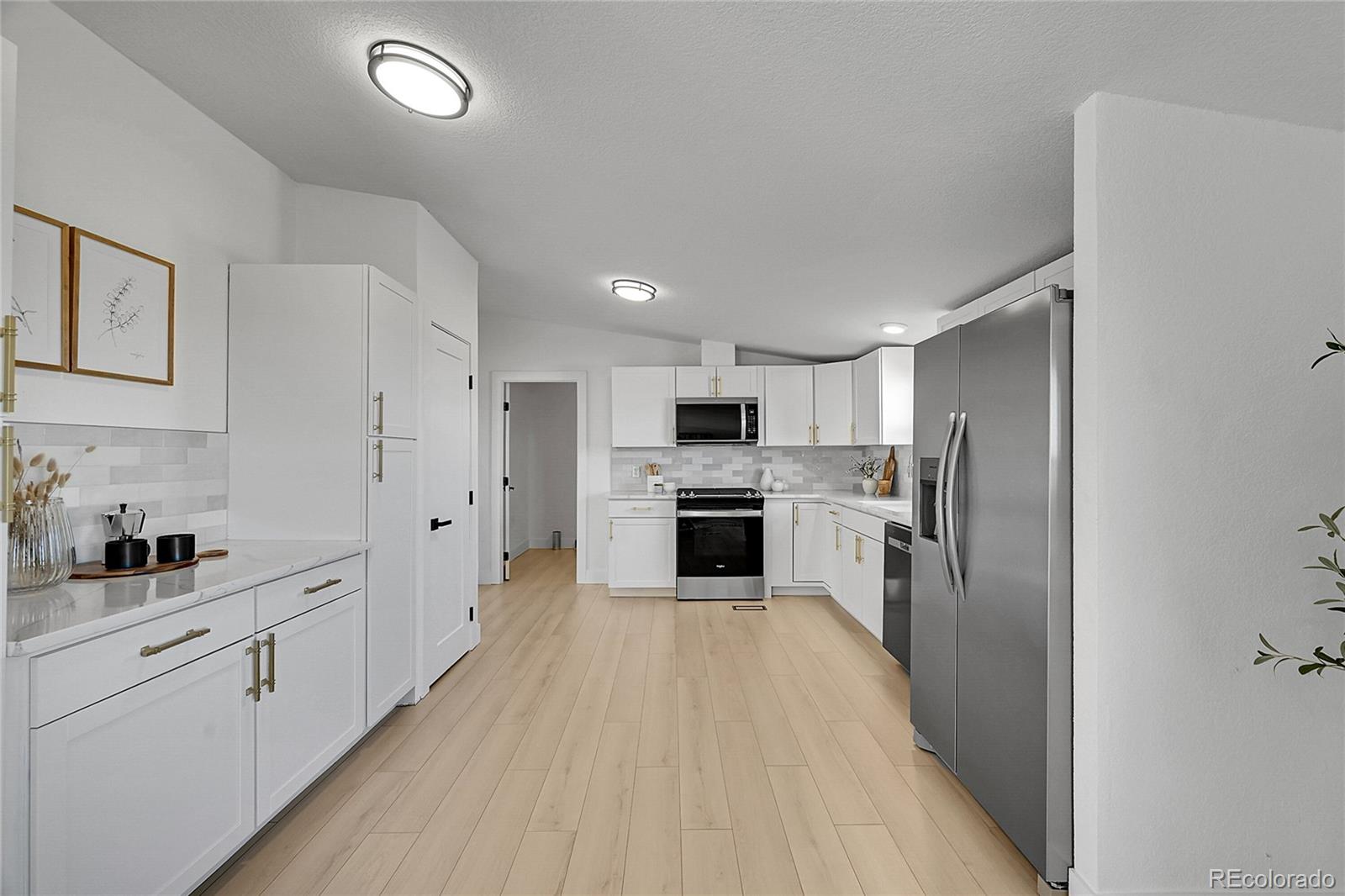 MLS Image #4 for 519  2nd street,roggen, Colorado