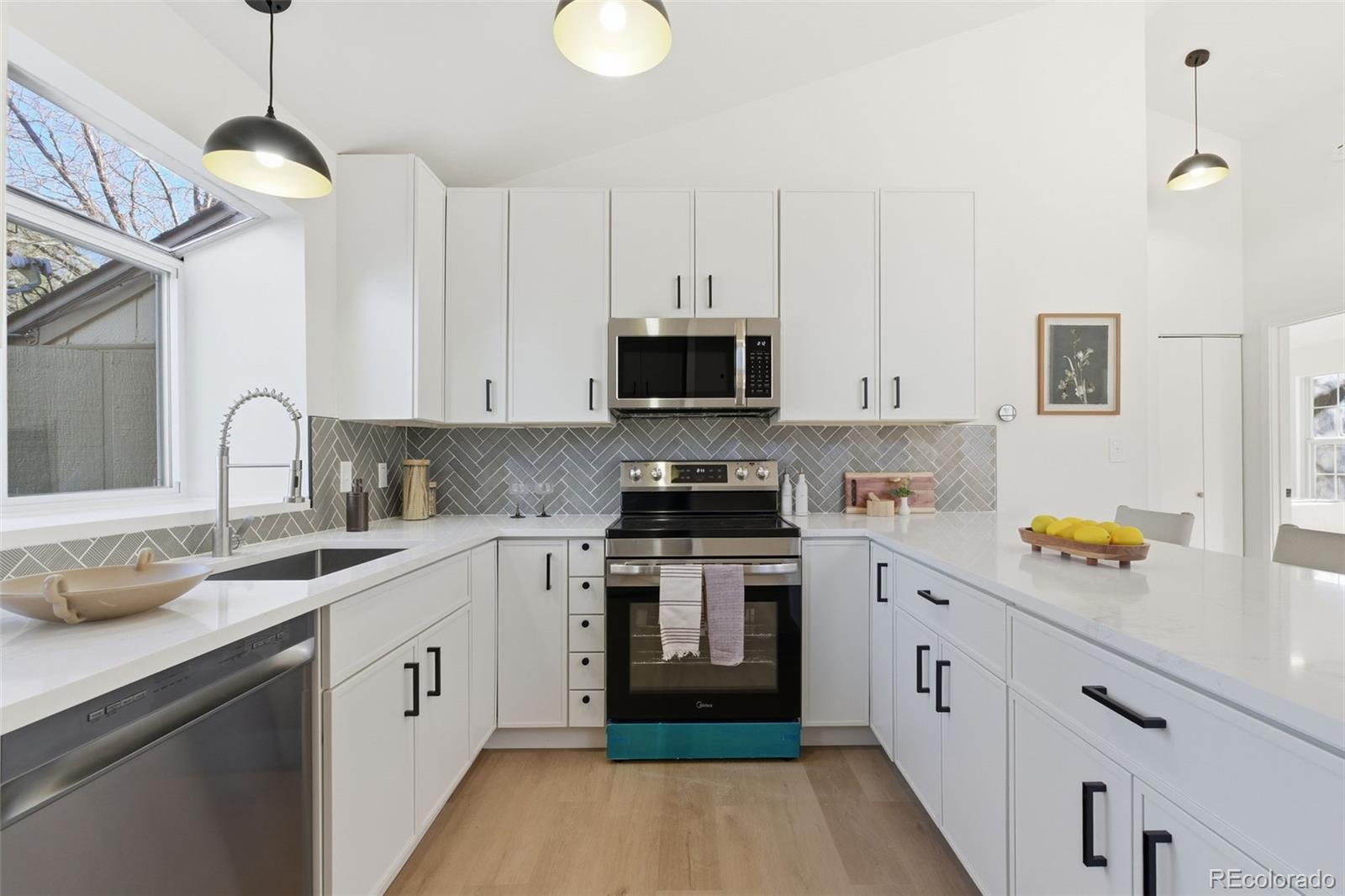 MLS Image #3 for 9638 w chatfield avenue a,littleton, Colorado