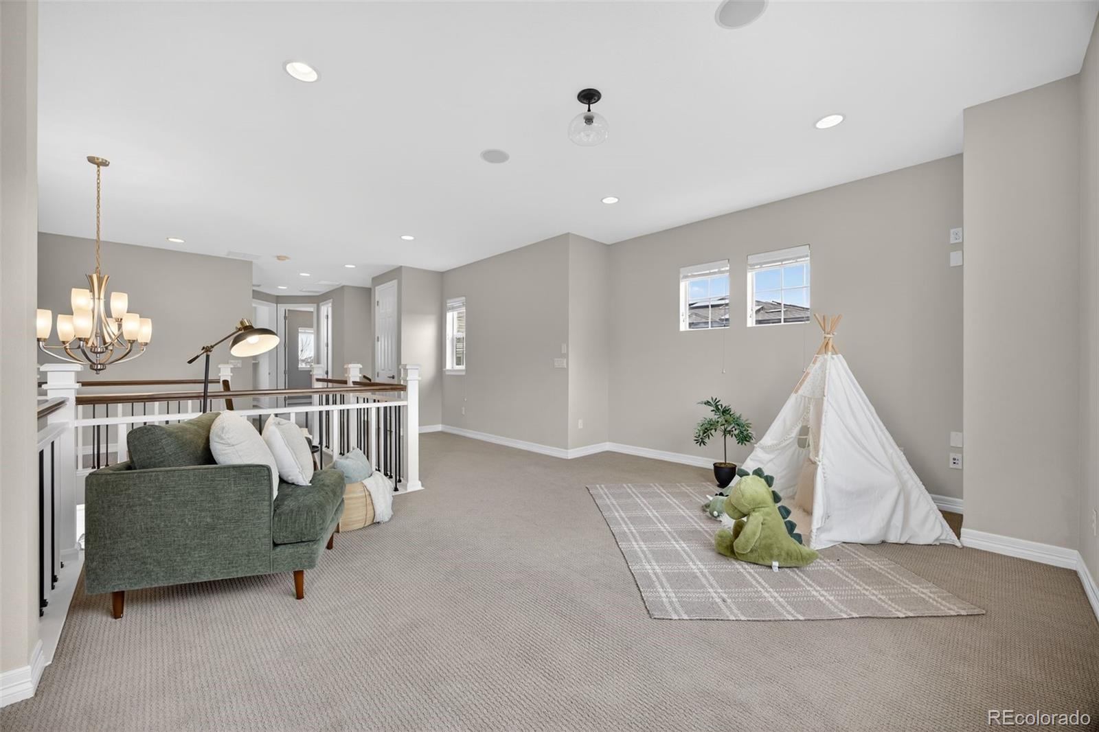 MLS Image #20 for 8057 e 31st avenue,denver, Colorado